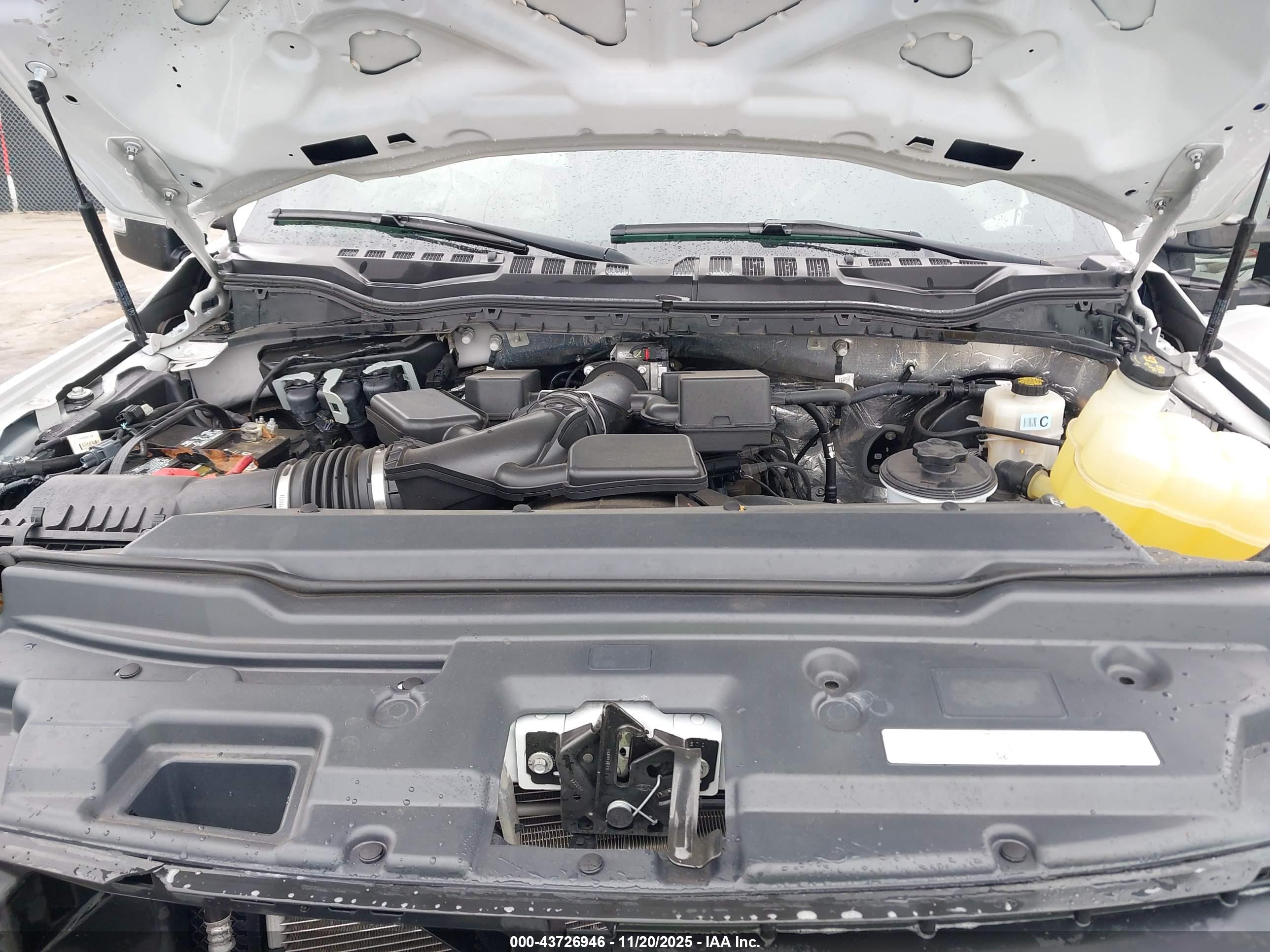 FORD F-250 image 10