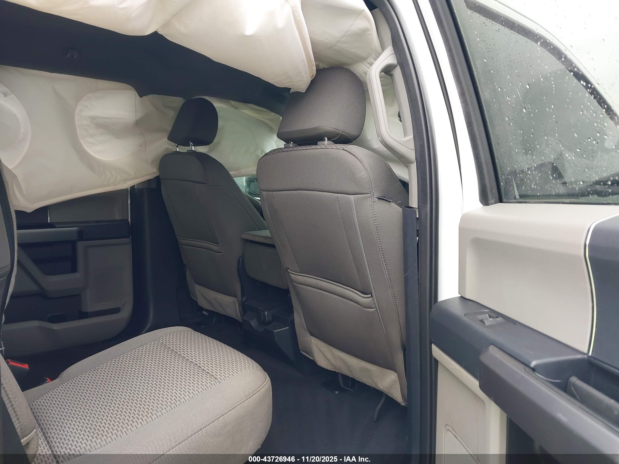 FORD F-250 image 8