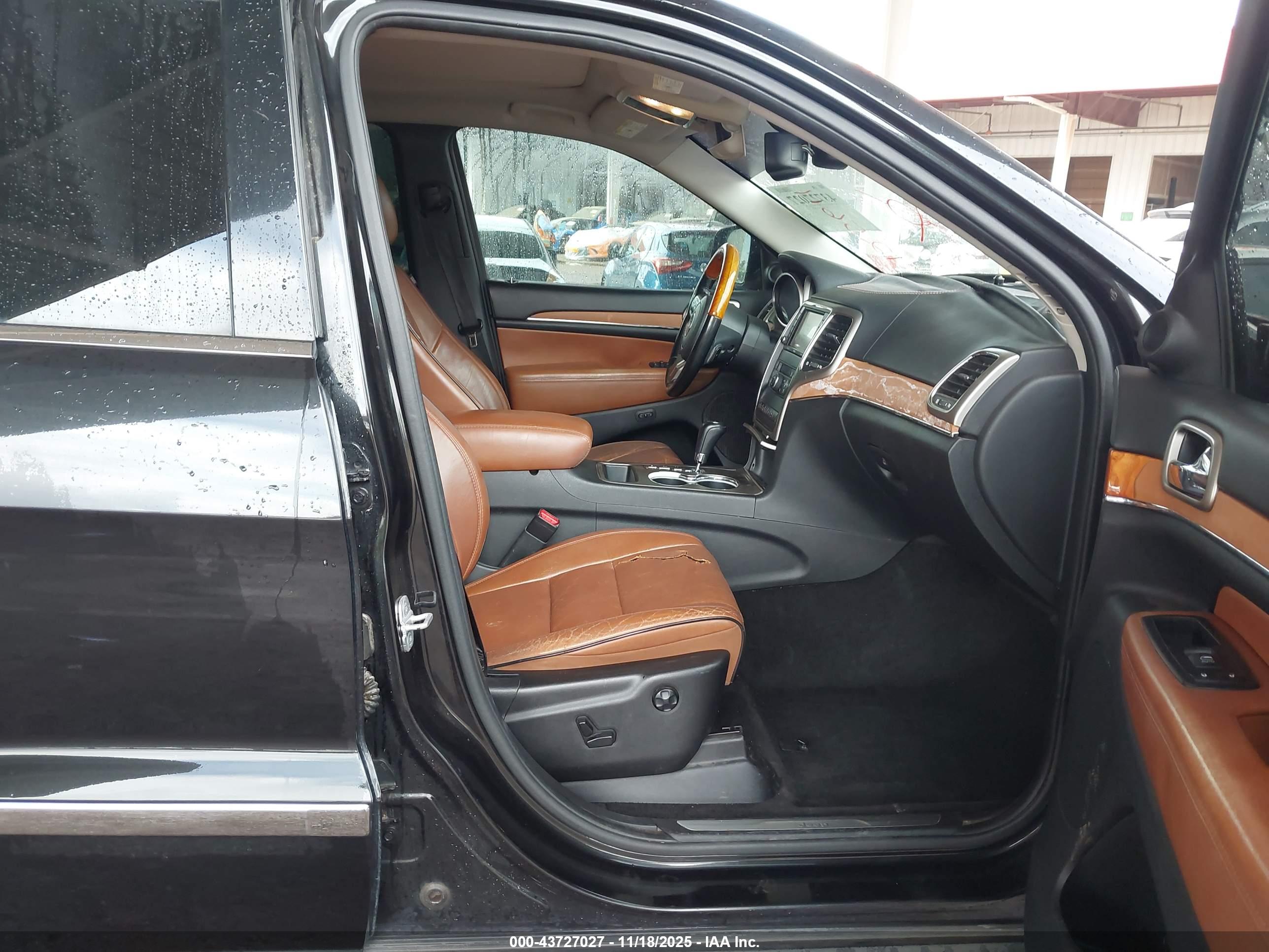 JEEP GRAND image 5