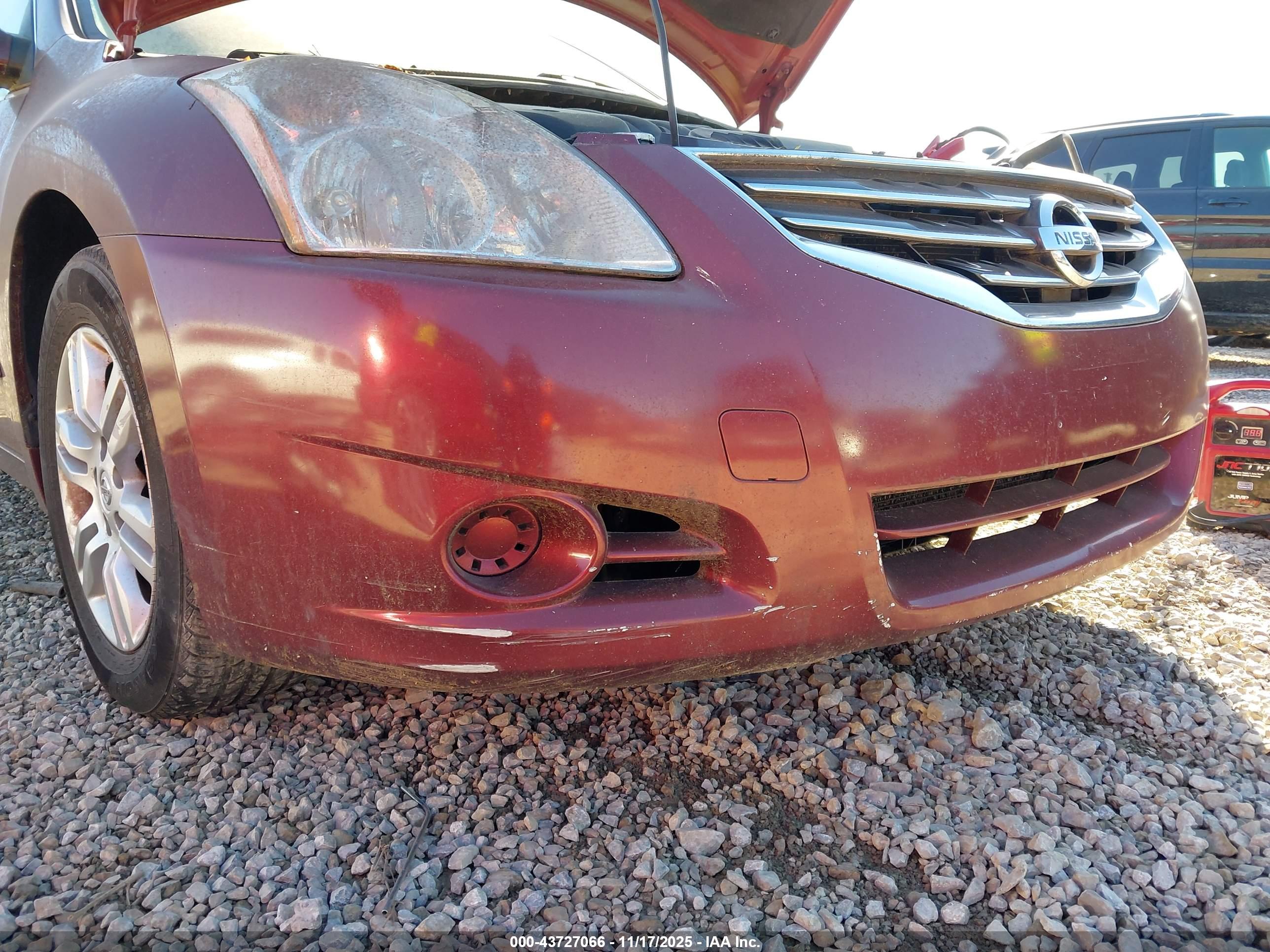 NISSAN ALTIMA image 6