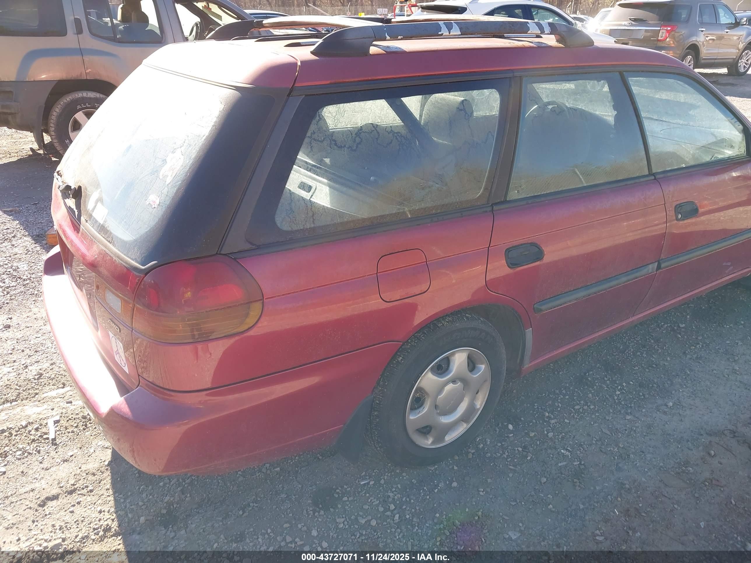 SUBARU LEGACY image 4