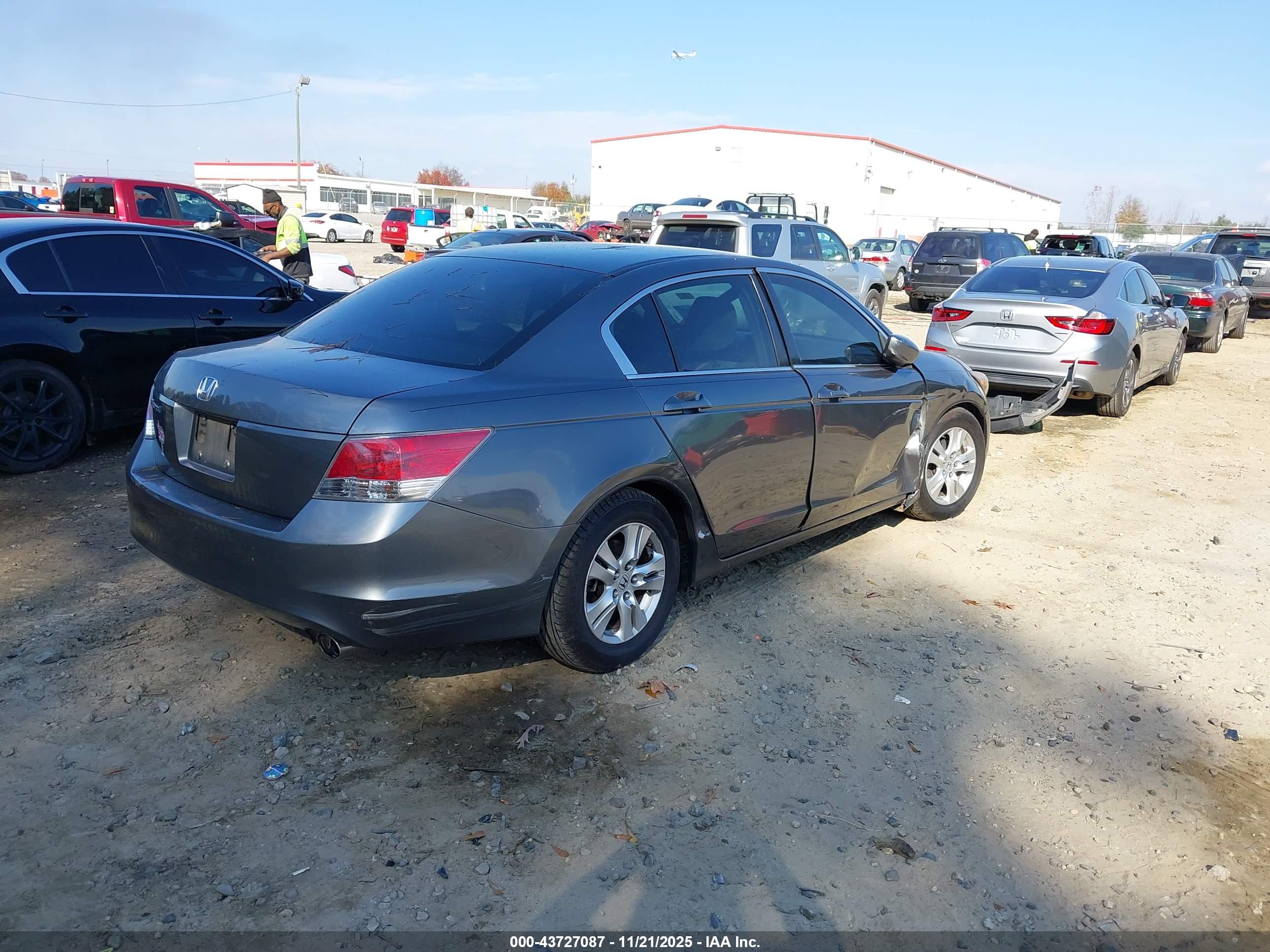 HONDA ACCORD image 4