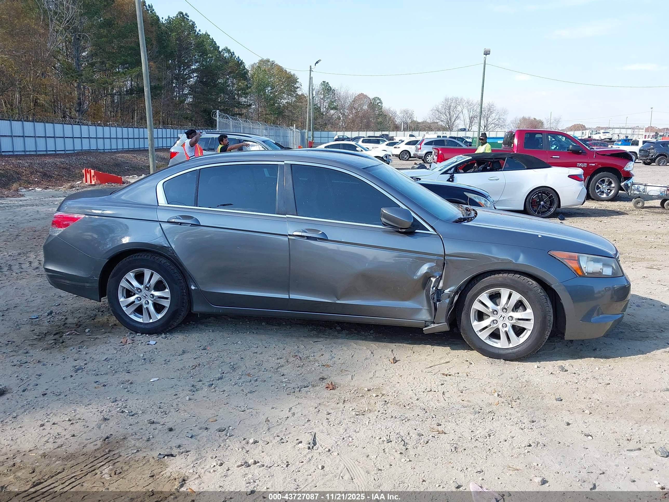 HONDA ACCORD image 6