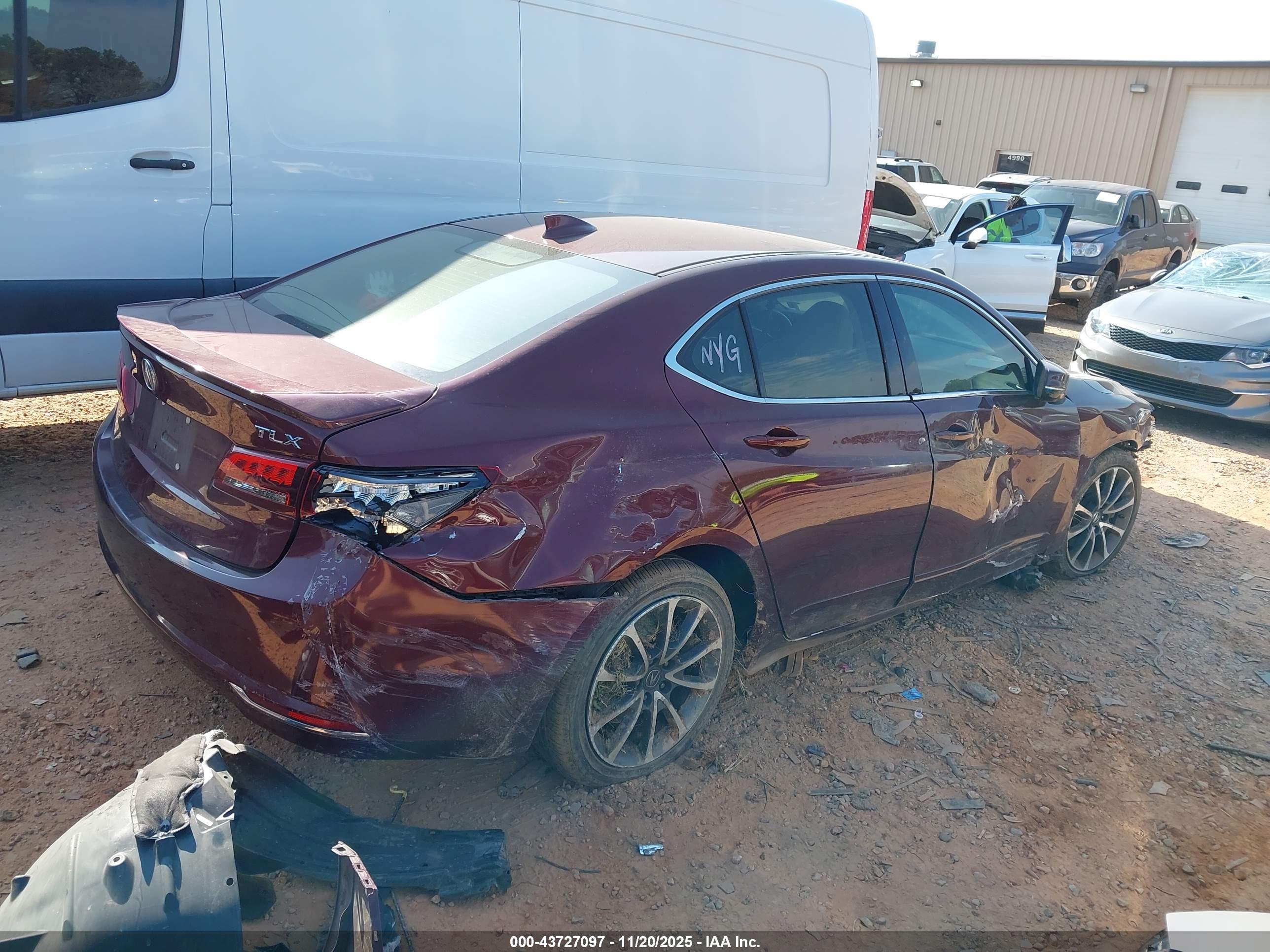 ACURA TLX image 4