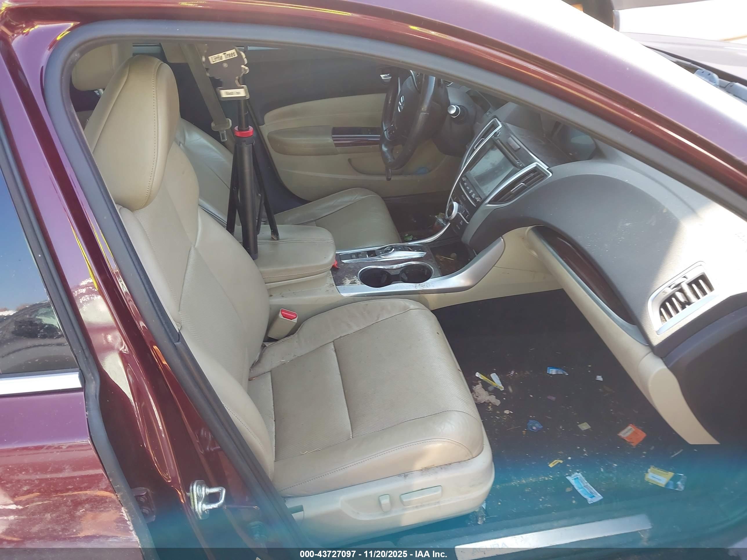 ACURA TLX image 5