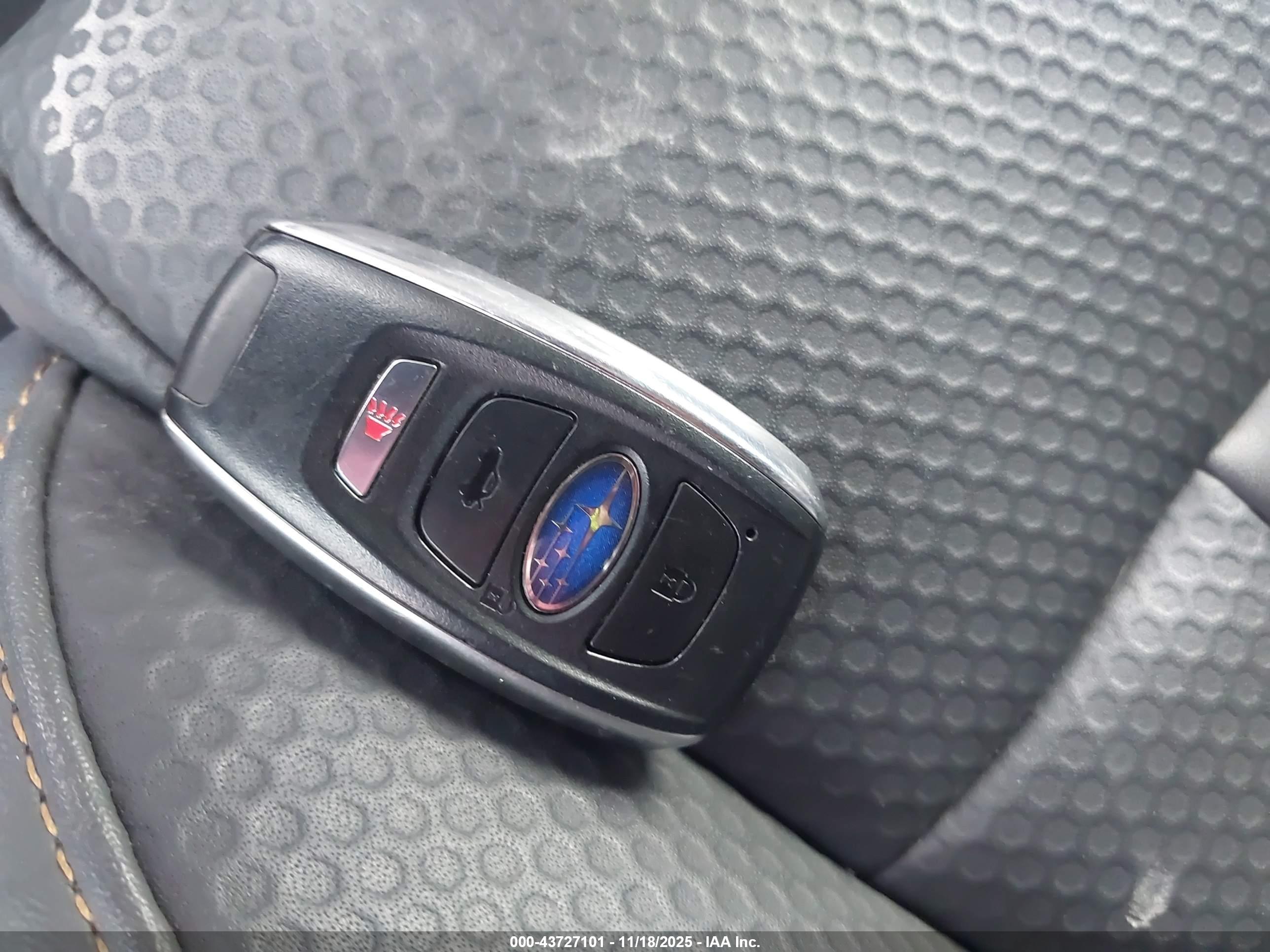 SUBARU OUTBACK image 11
