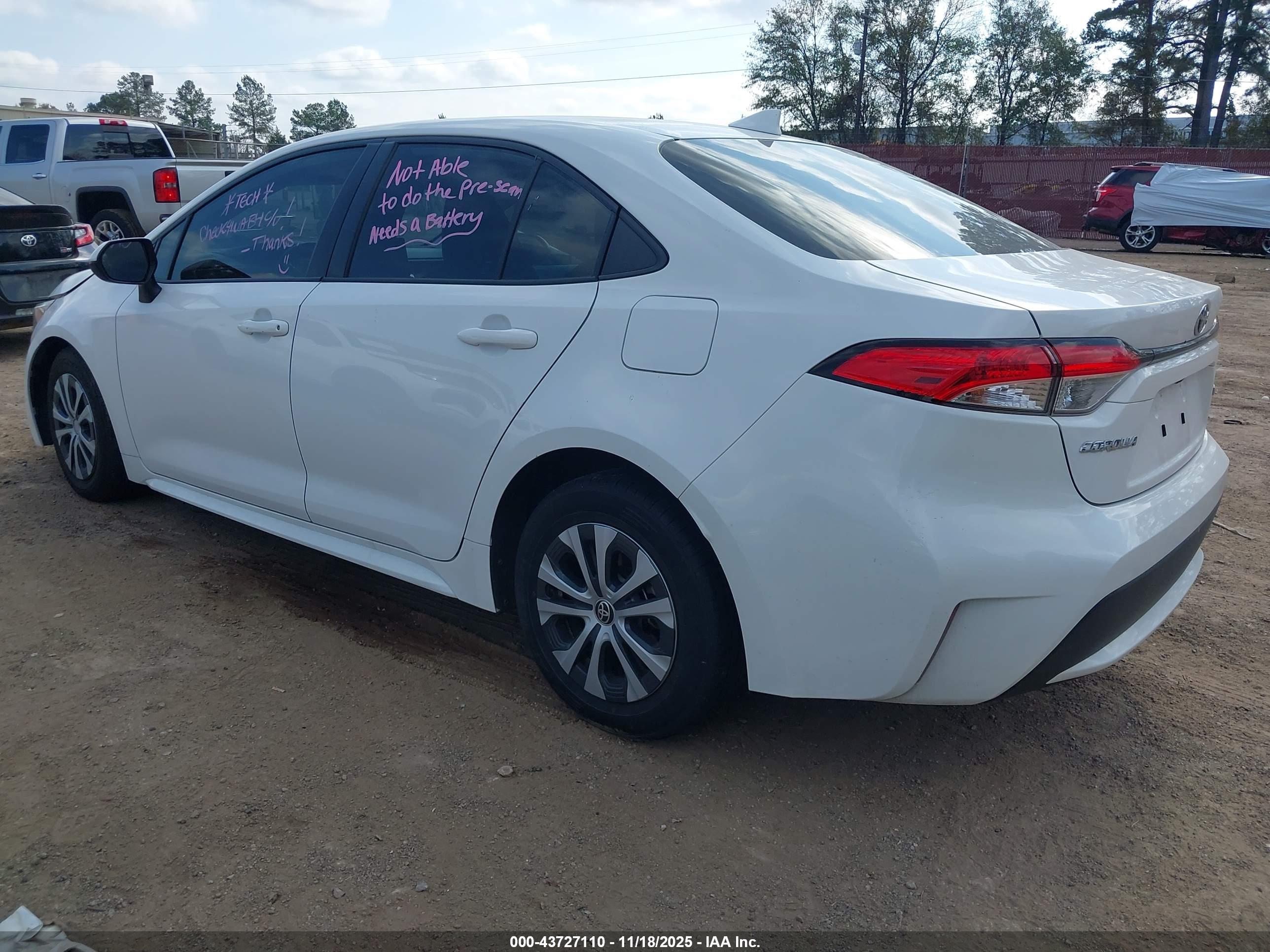 TOYOTA COROLLA image 3