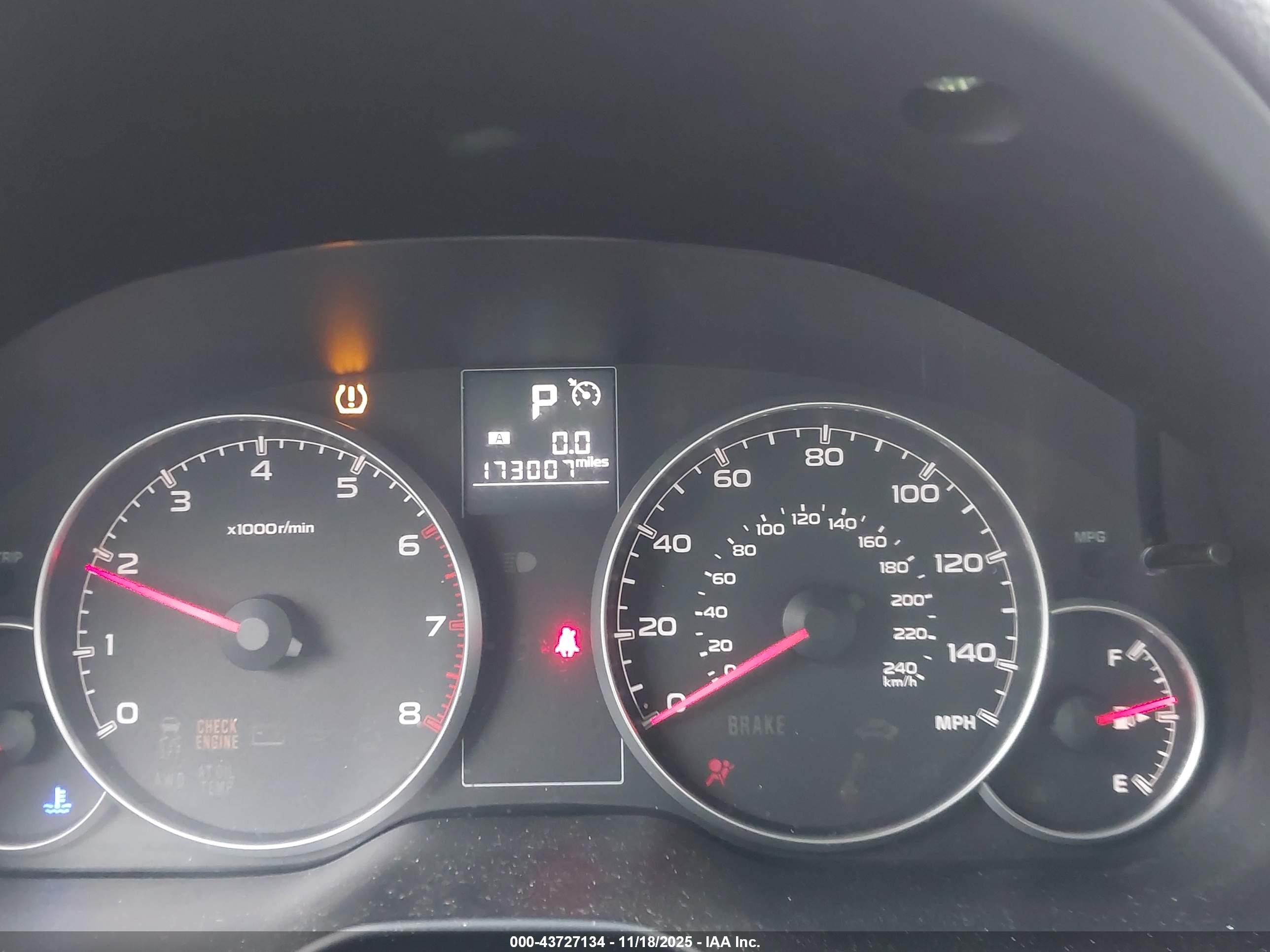 SUBARU LEGACY image 7