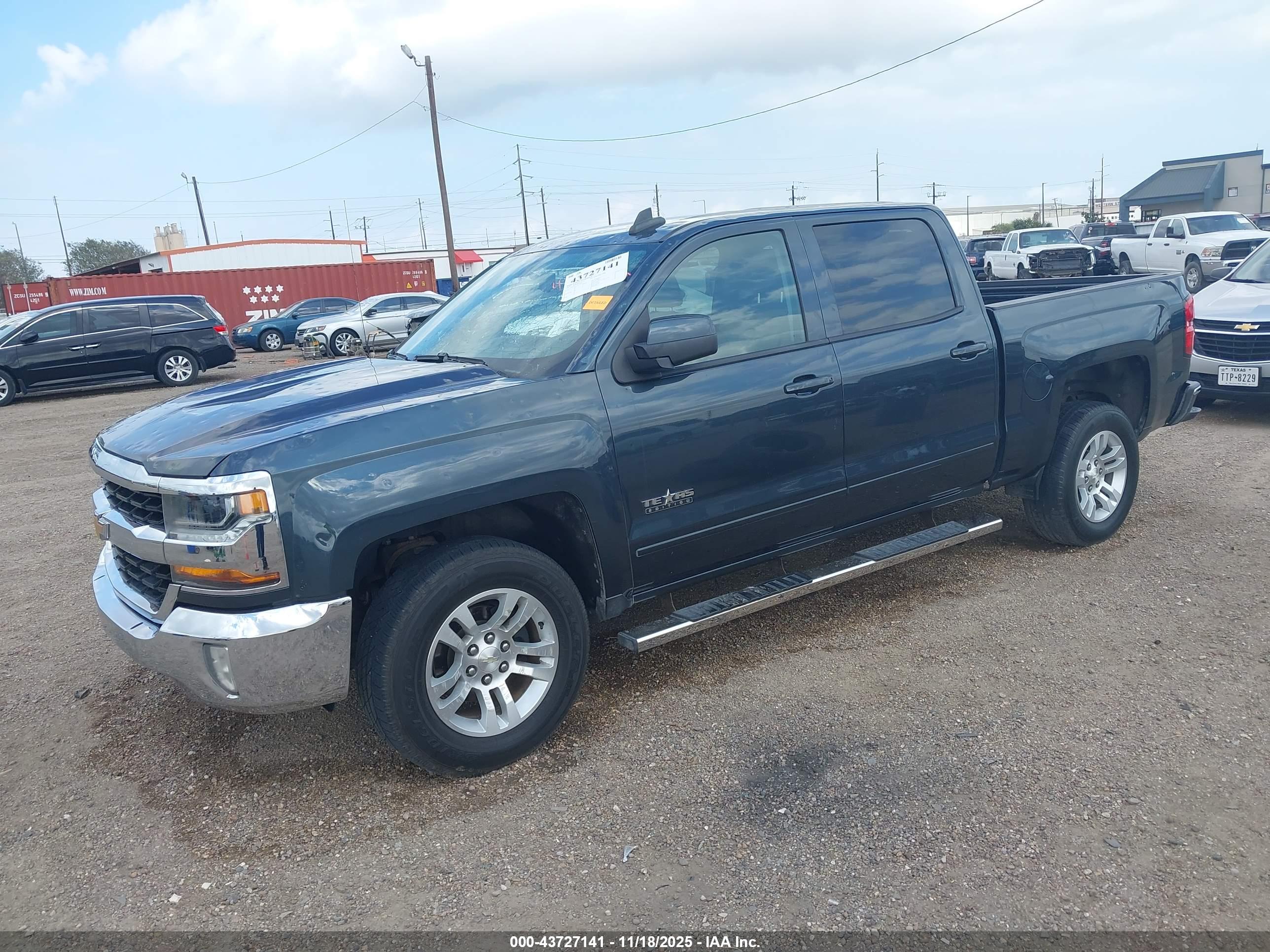 CHEVROLET SILVERADO image 2