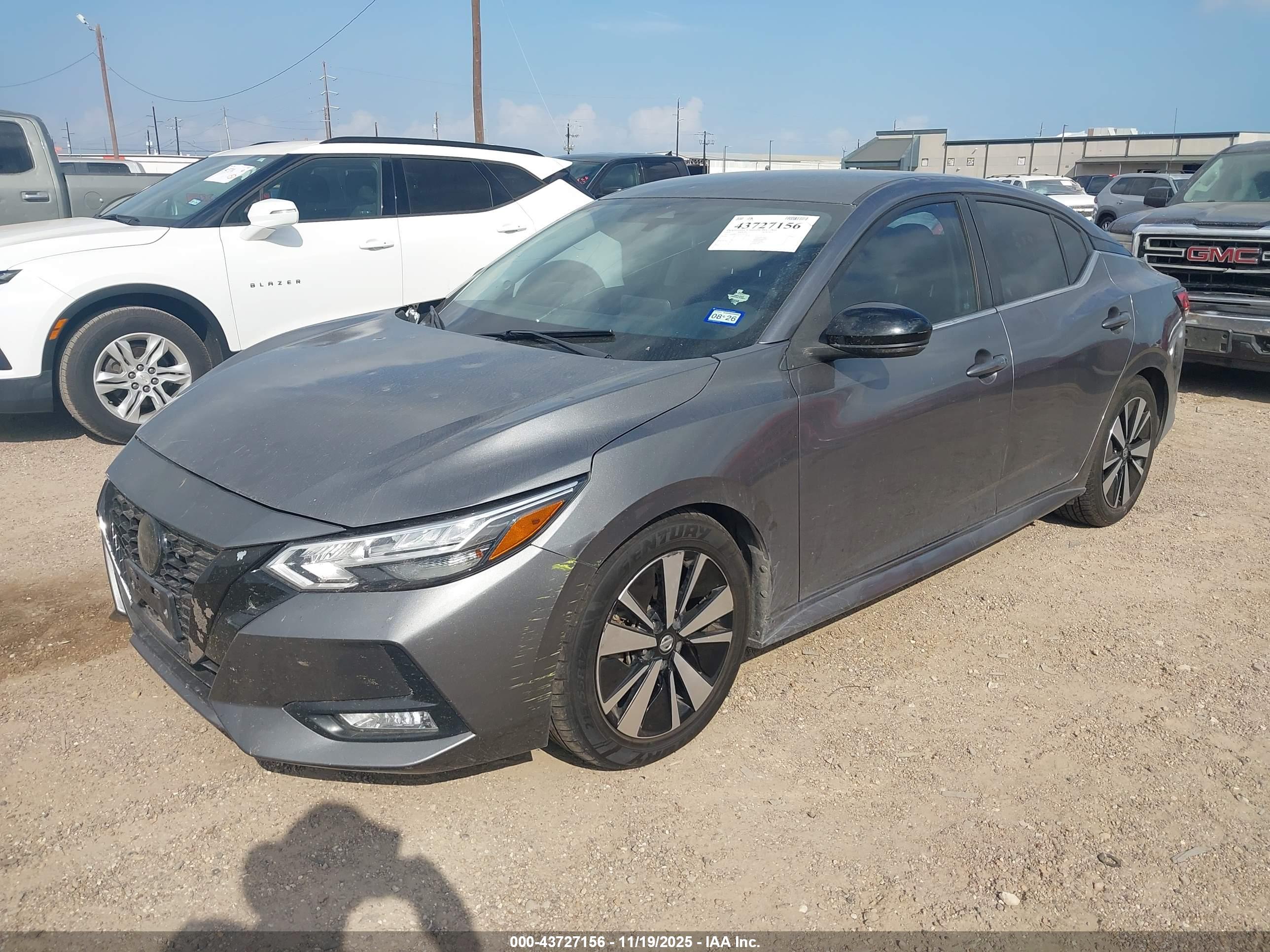 NISSAN SENTRA image 2