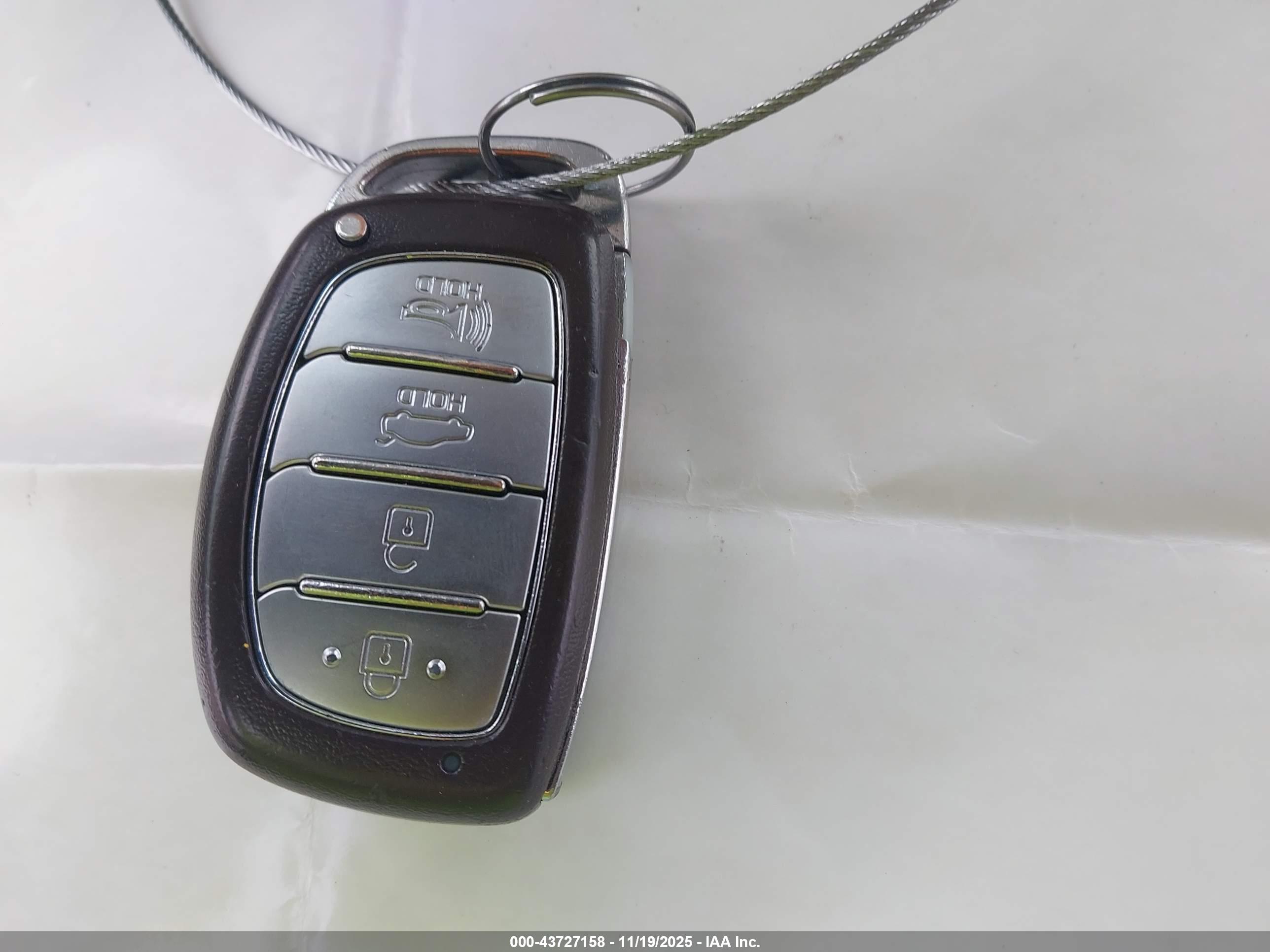HYUNDAI SONATA image 11