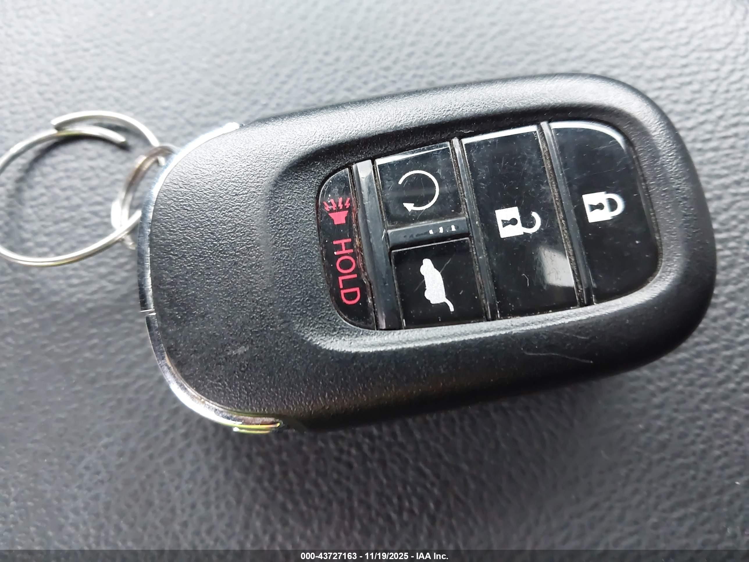 HONDA CR-V image 11