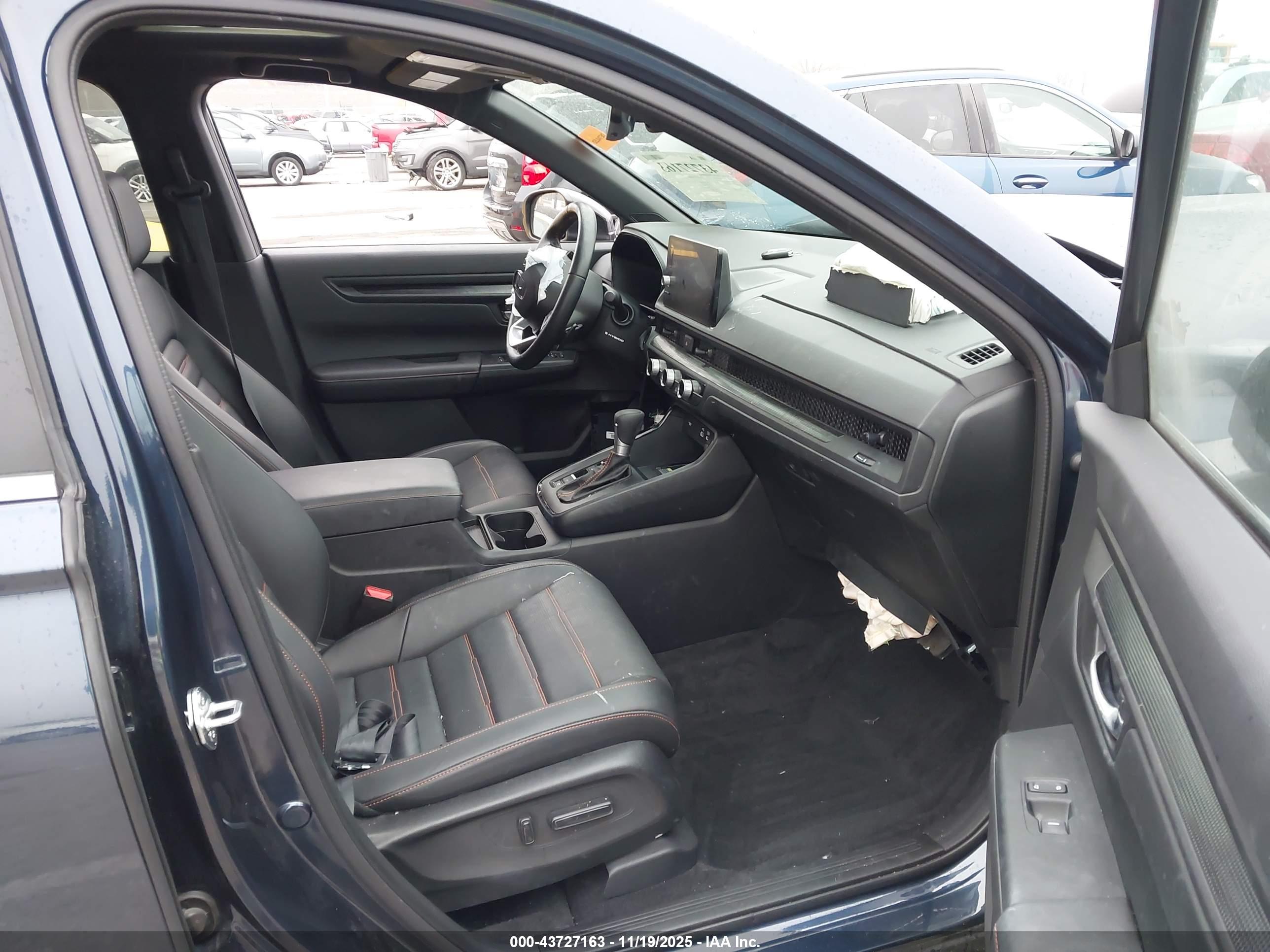 HONDA CR-V image 5