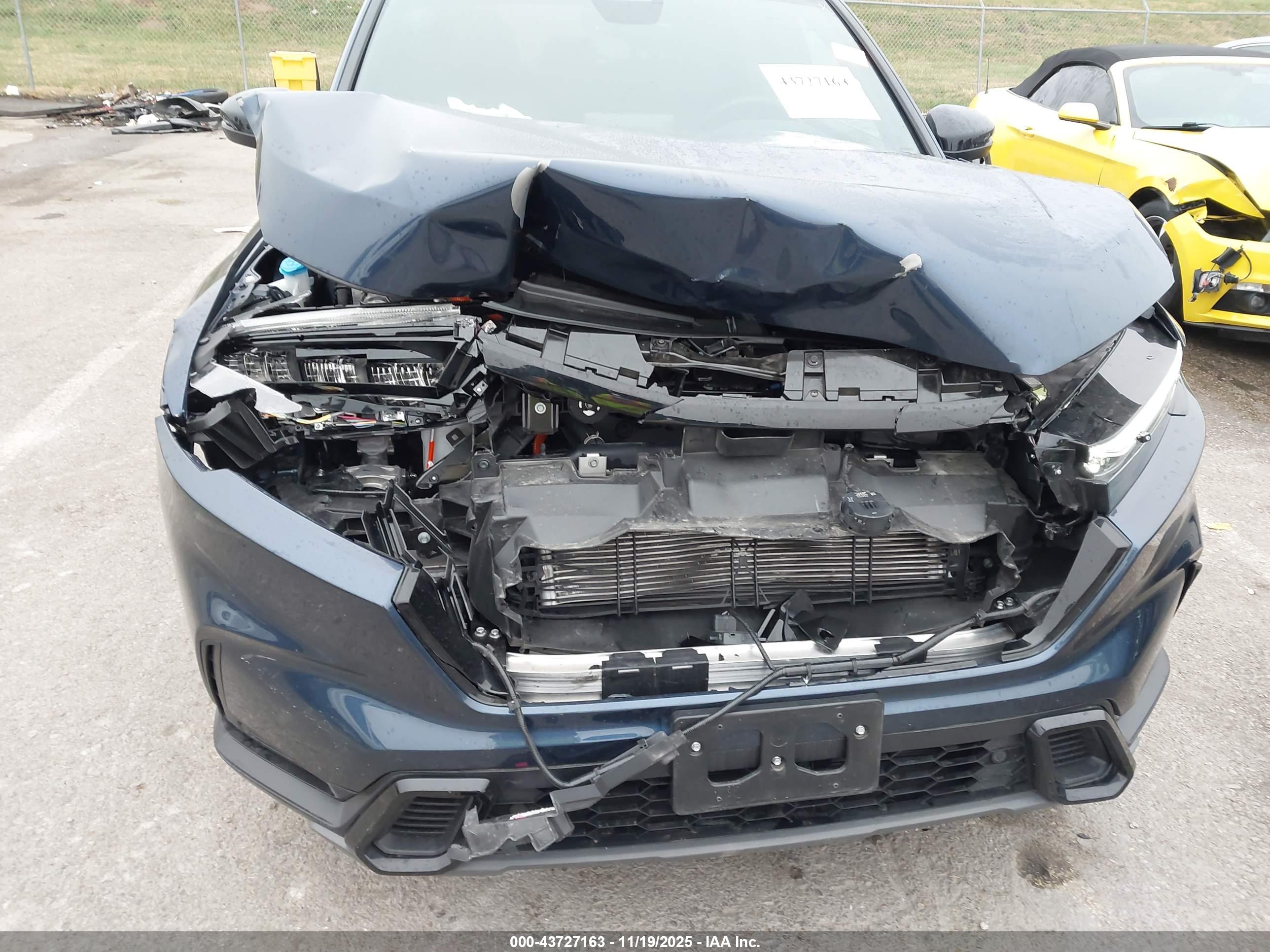 HONDA CR-V image 6