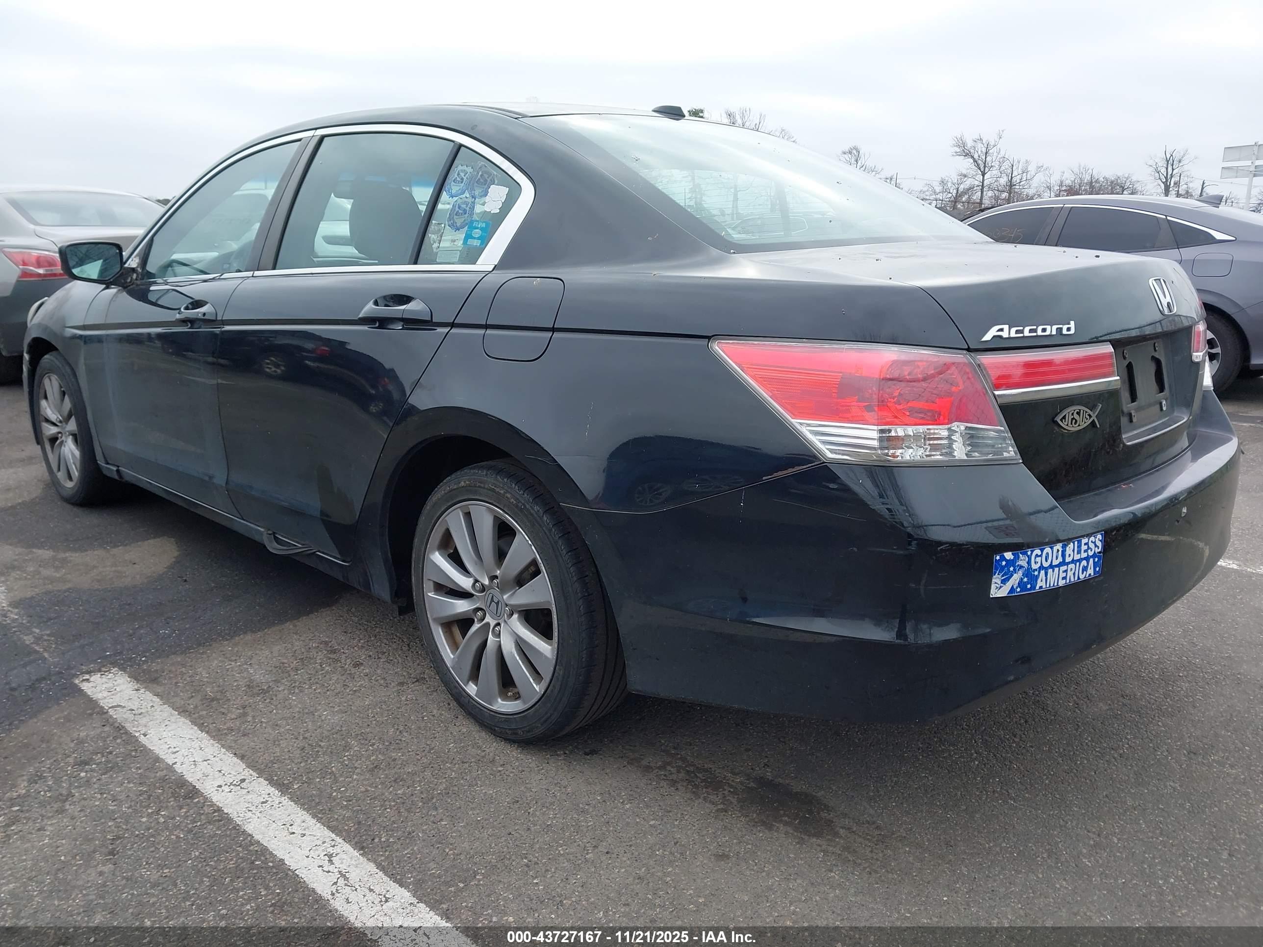 HONDA ACCORD image 3