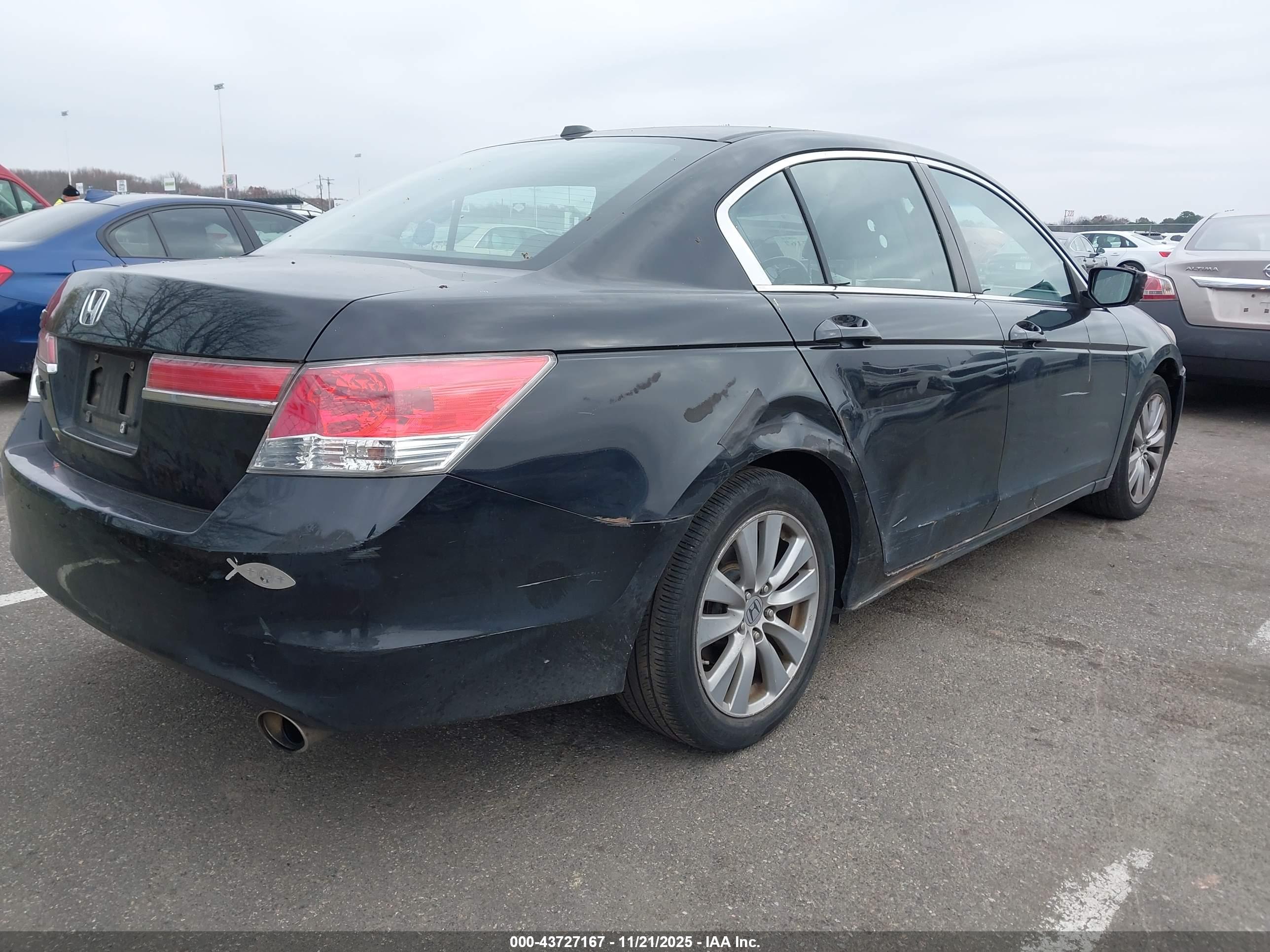 HONDA ACCORD image 4