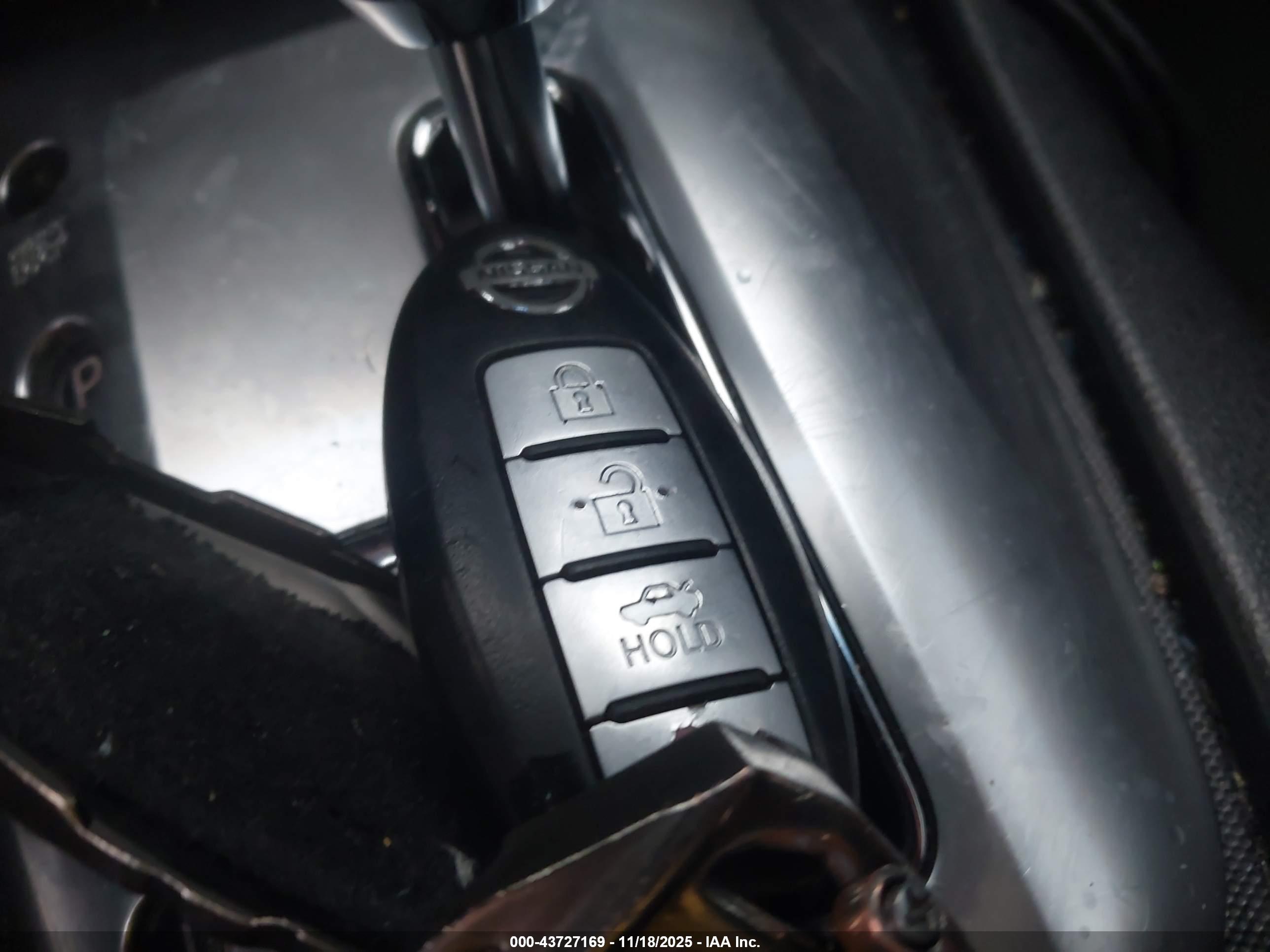 NISSAN ALTIMA image 11