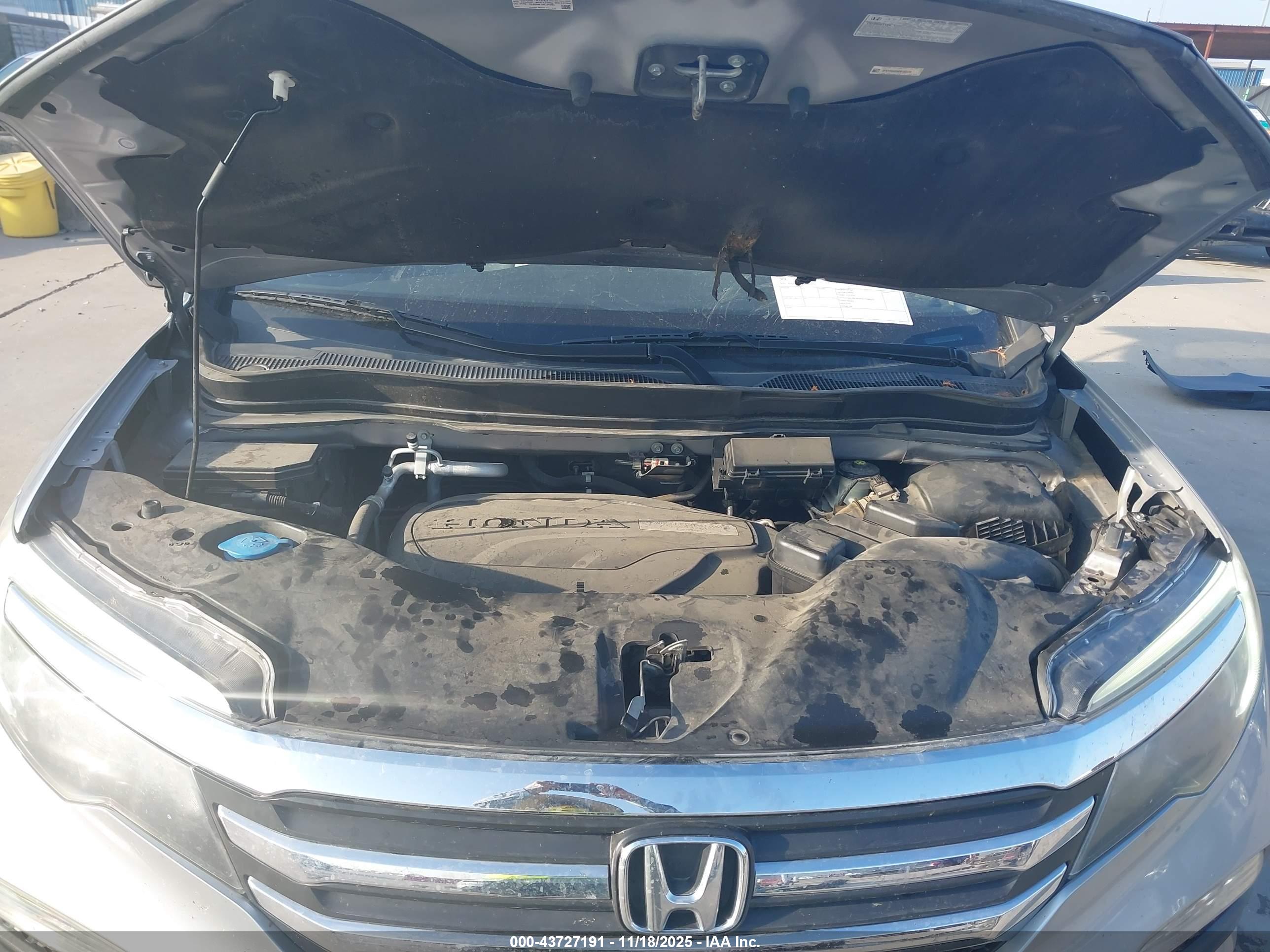 HONDA PILOT image 10