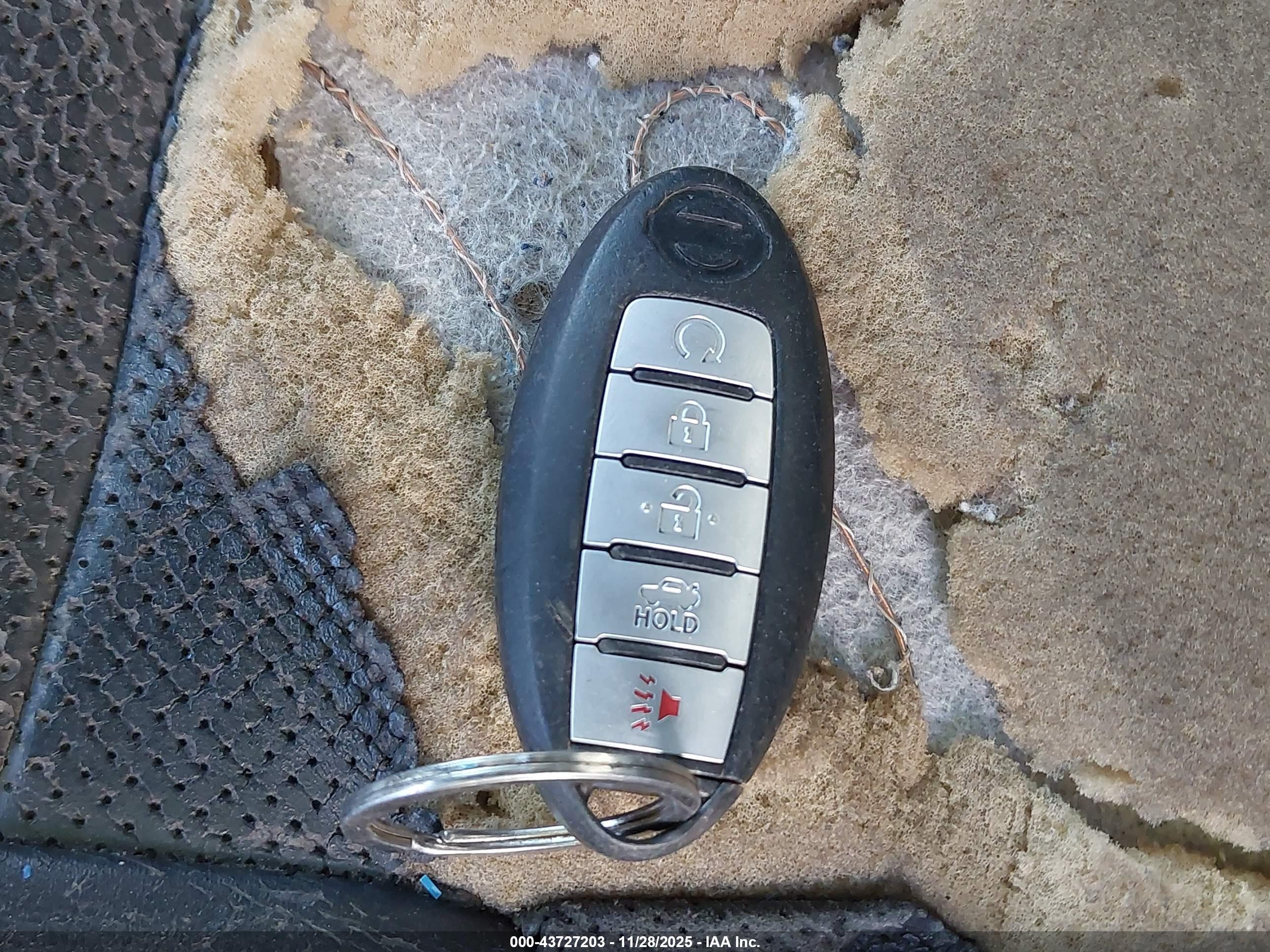NISSAN ALTIMA image 11