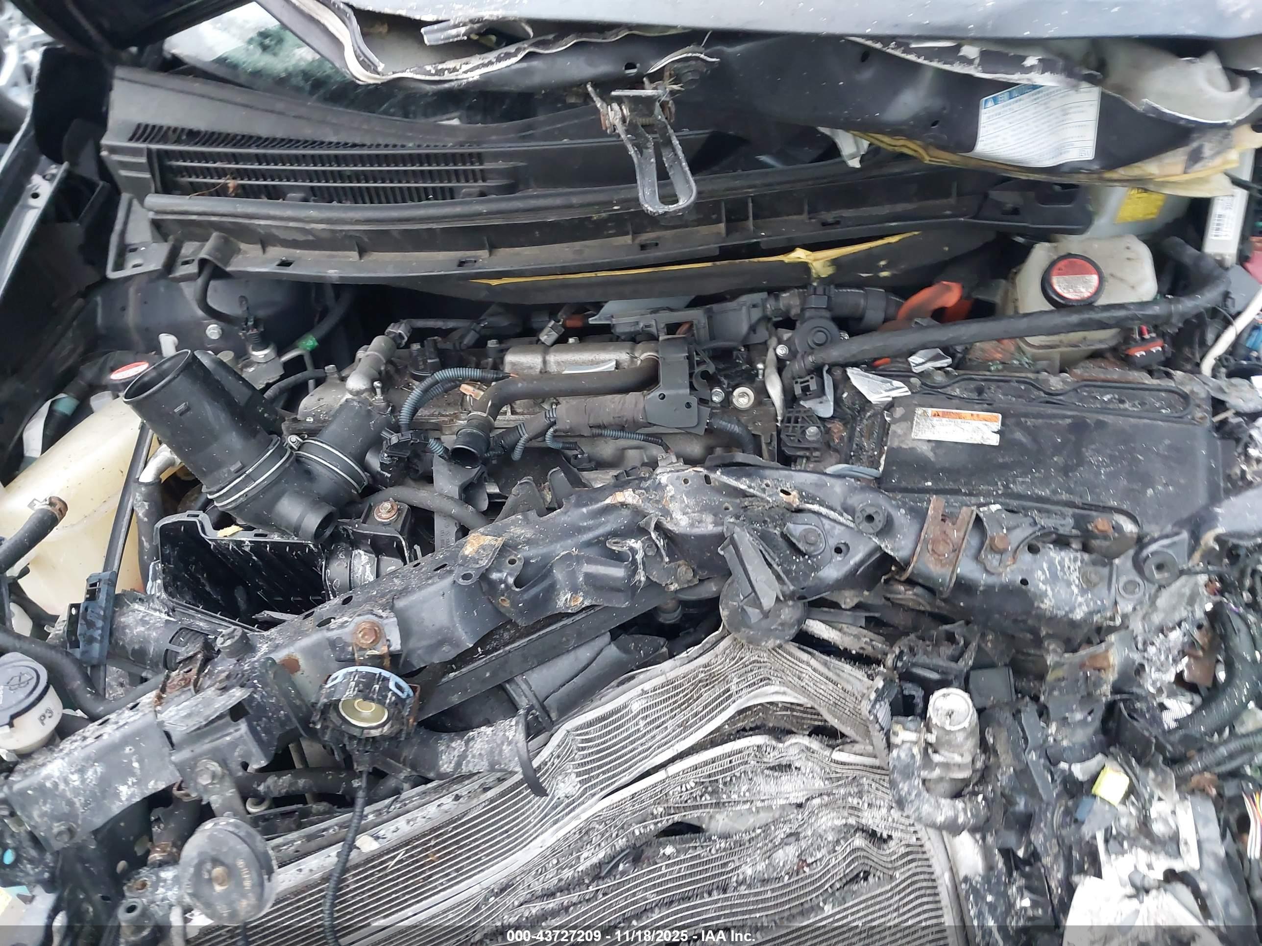 TOYOTA PRIUS image 10