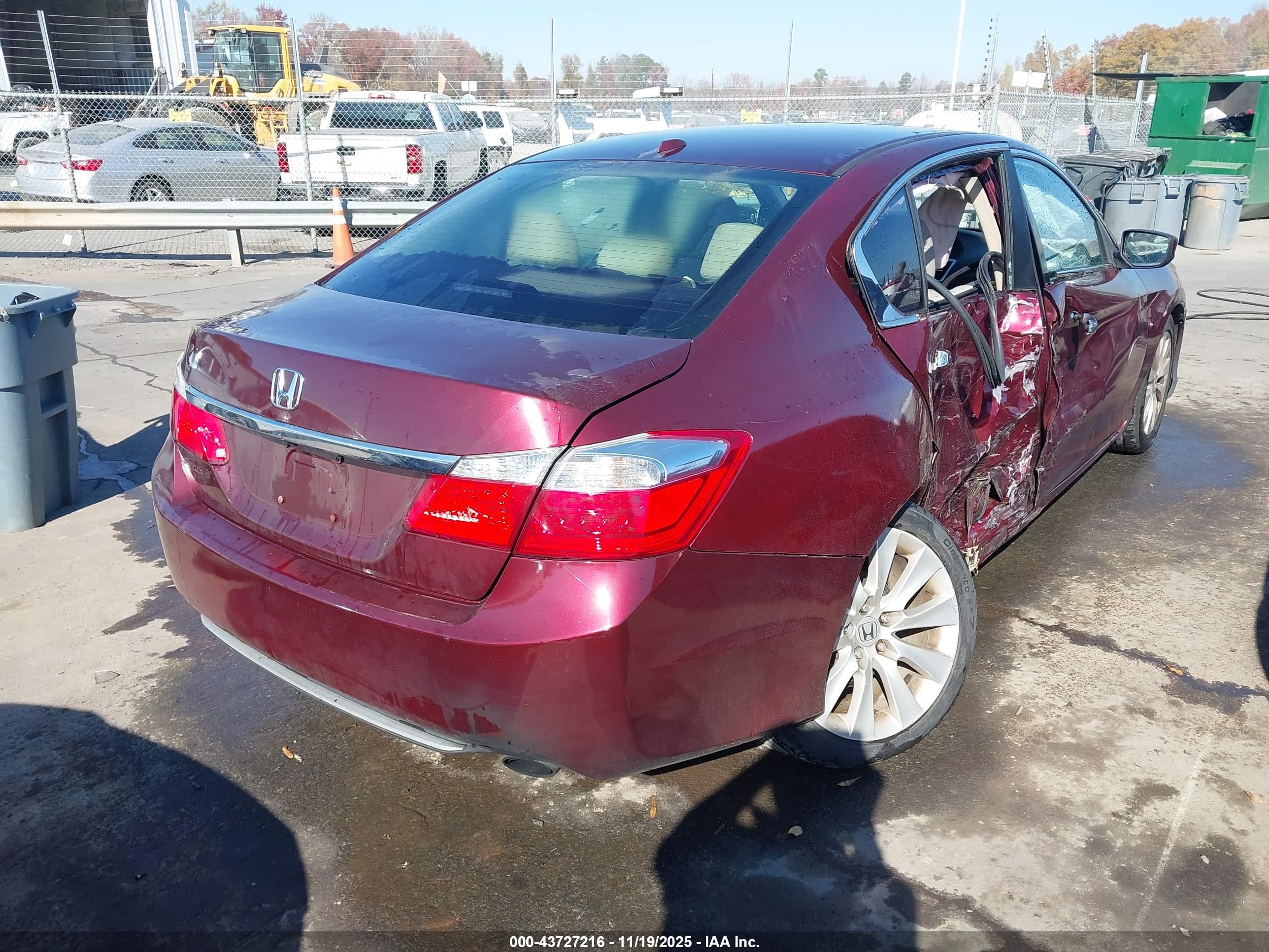 HONDA ACCORD image 4