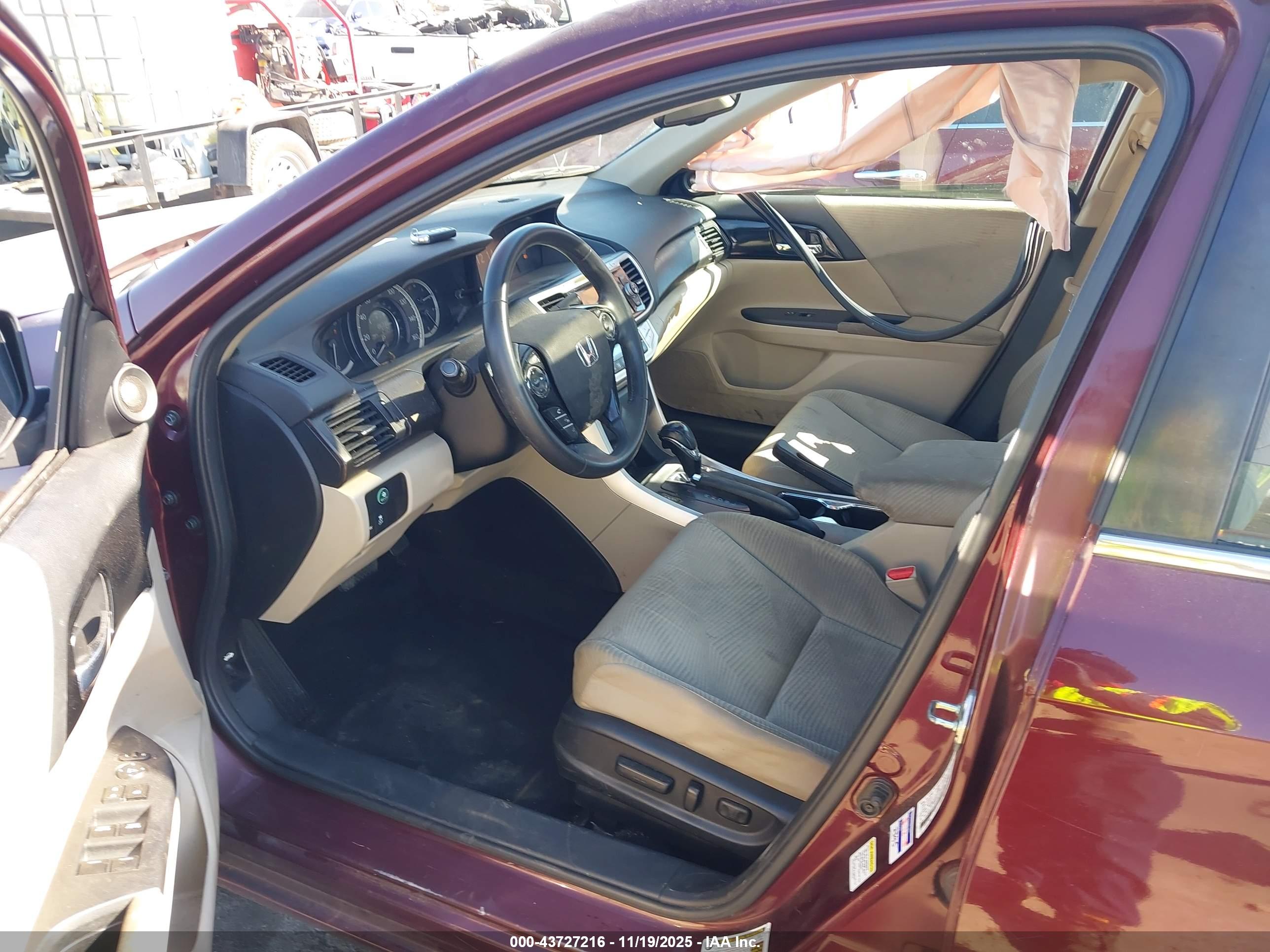 HONDA ACCORD image 5