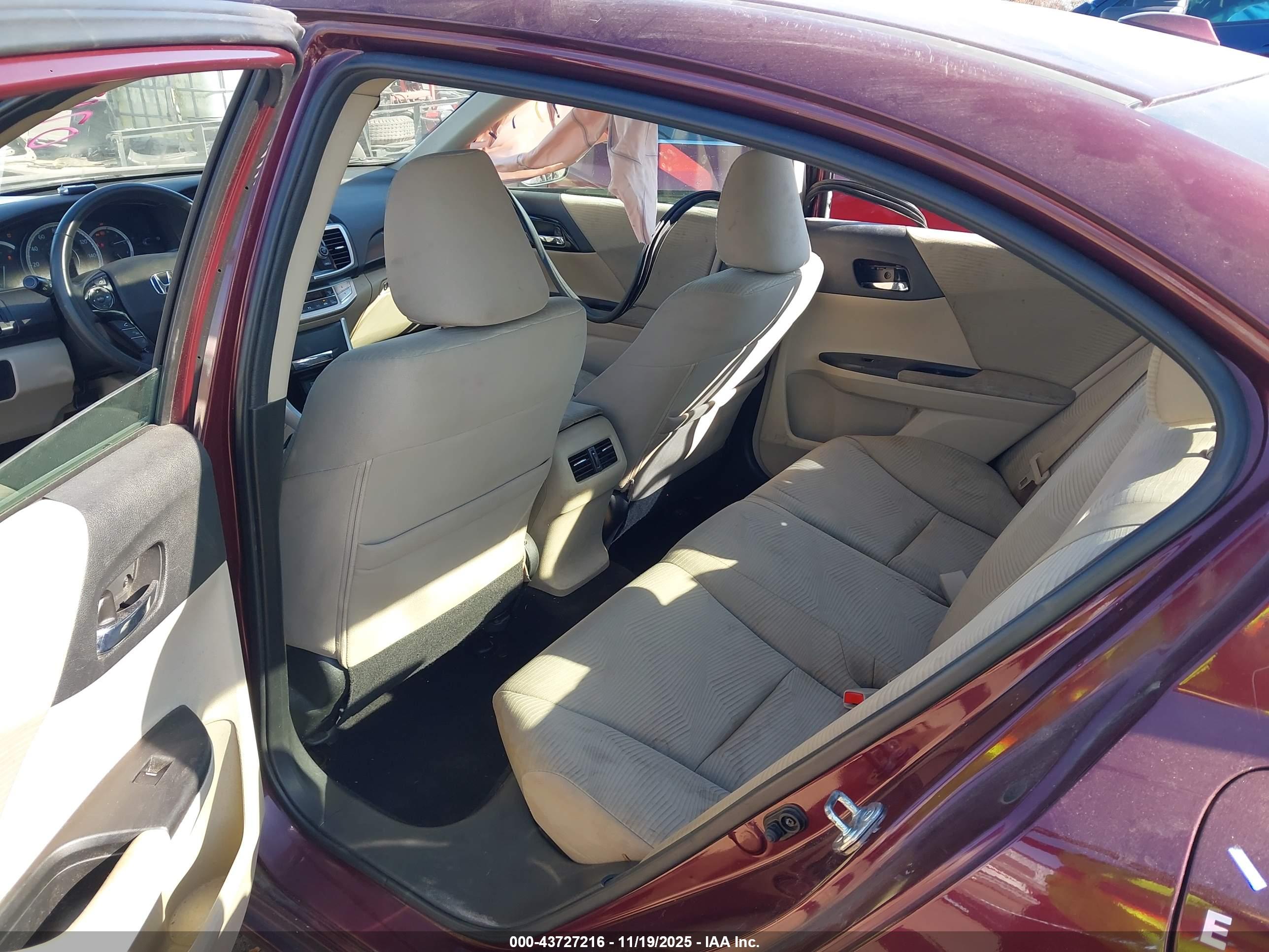 HONDA ACCORD image 8