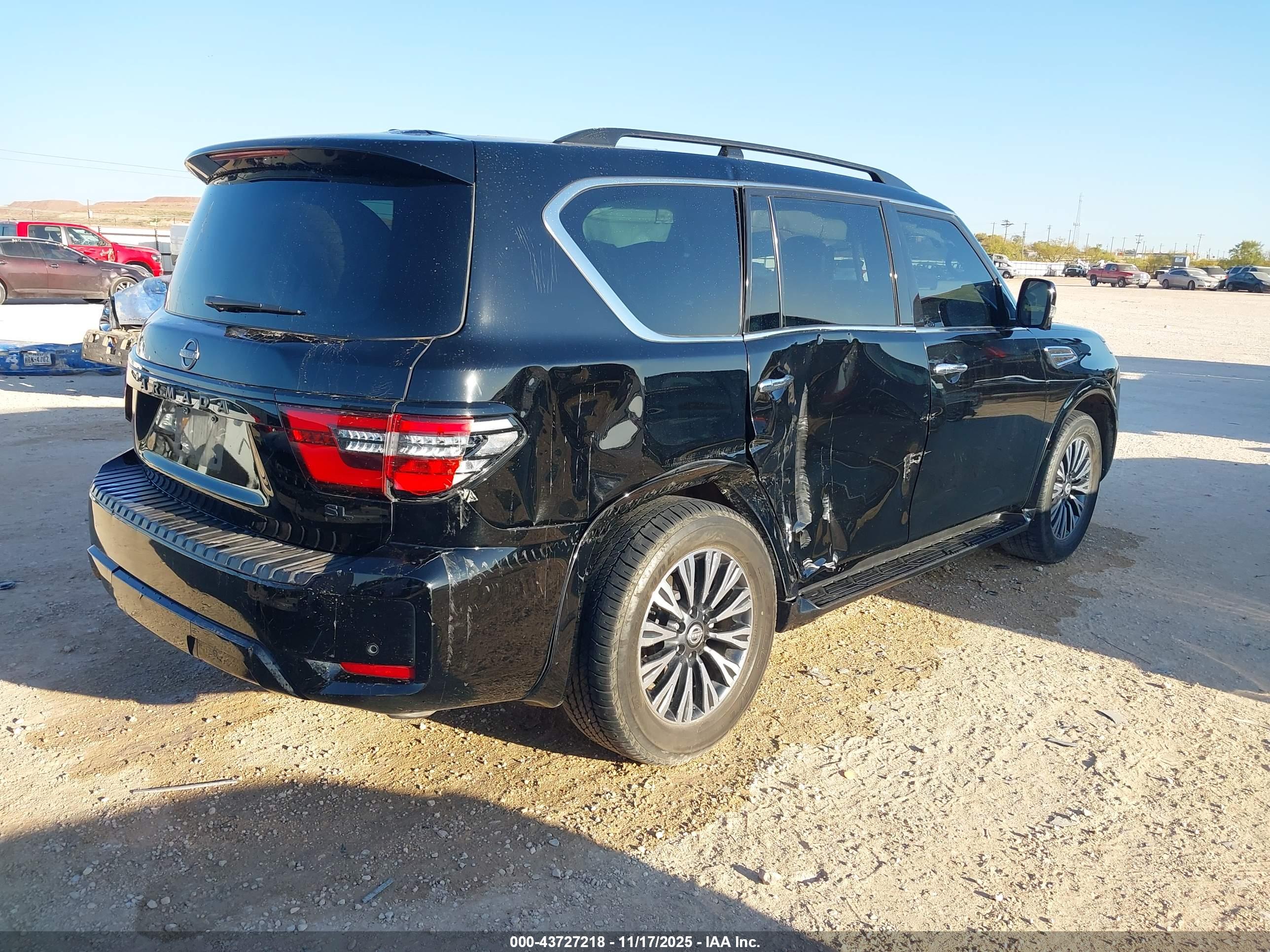 NISSAN ARMADA image 4