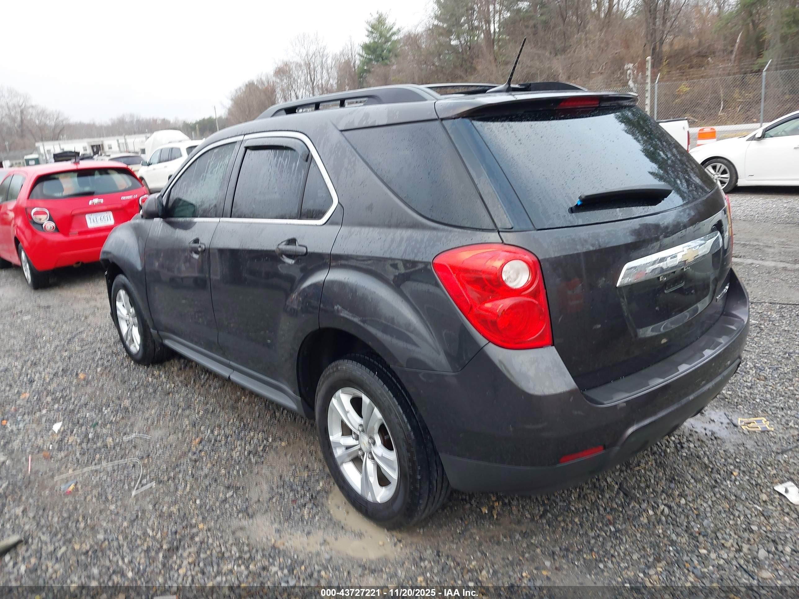 CHEVROLET EQUINOX image 3
