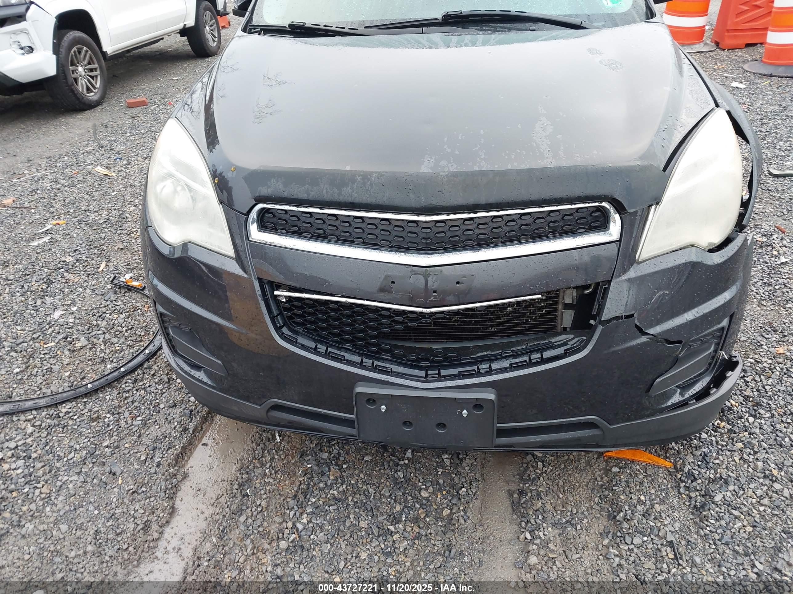 CHEVROLET EQUINOX image 6