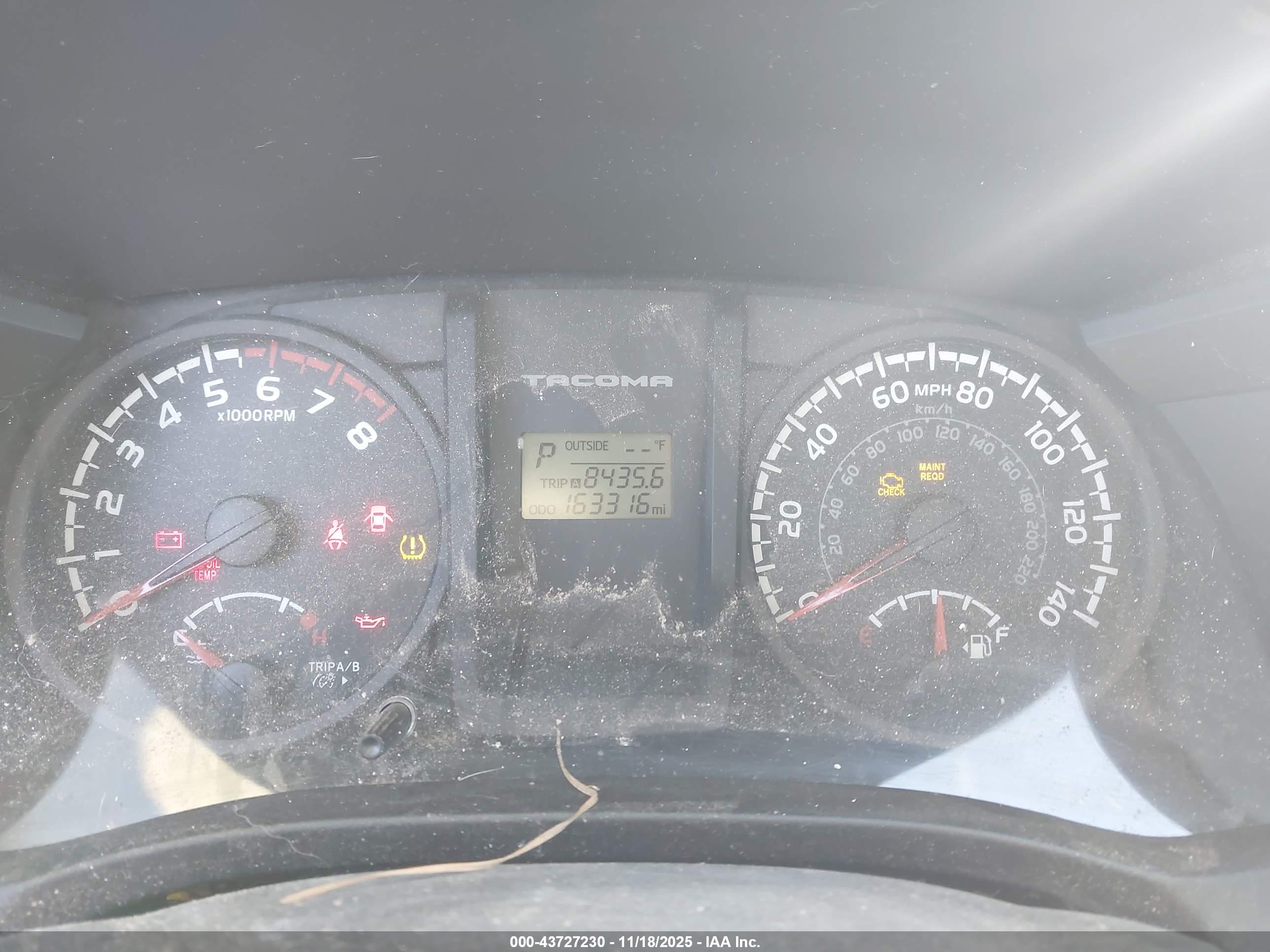 TOYOTA TACOMA image 7