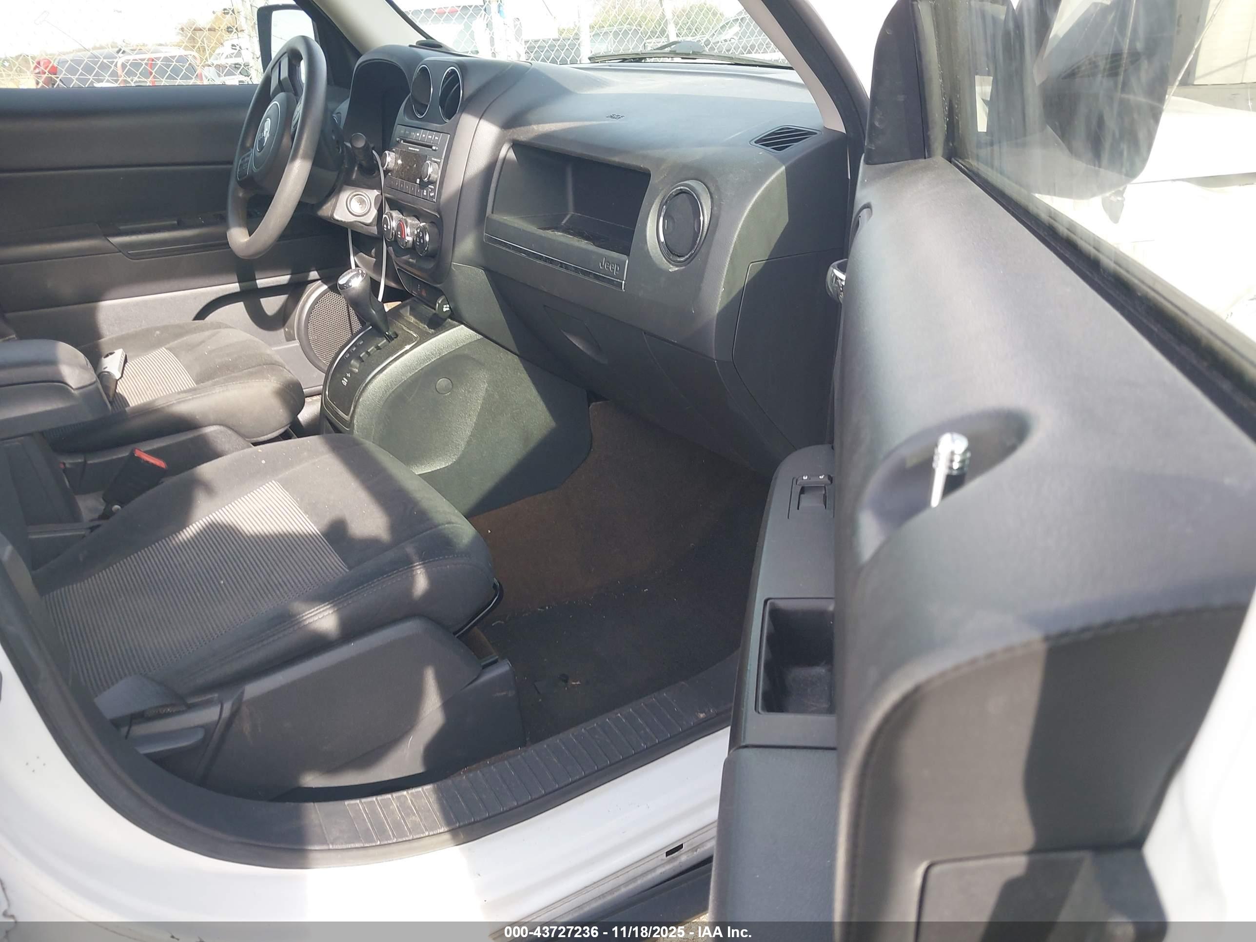 JEEP PATRIOT image 5