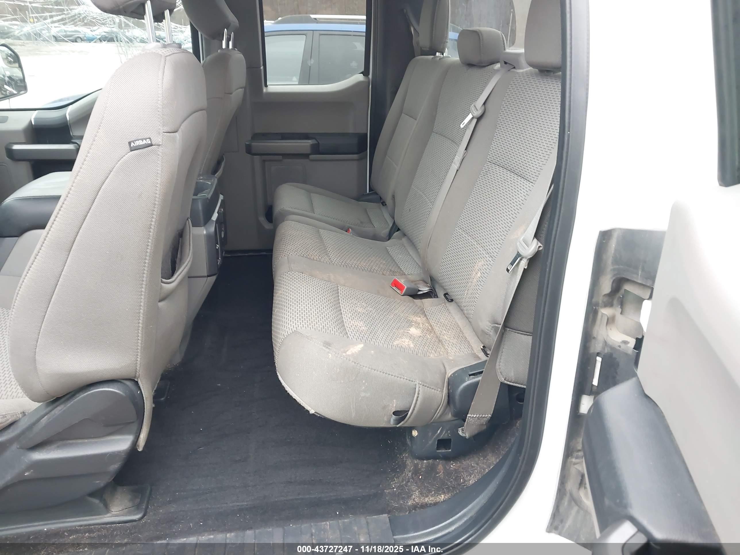FORD F-150 image 8