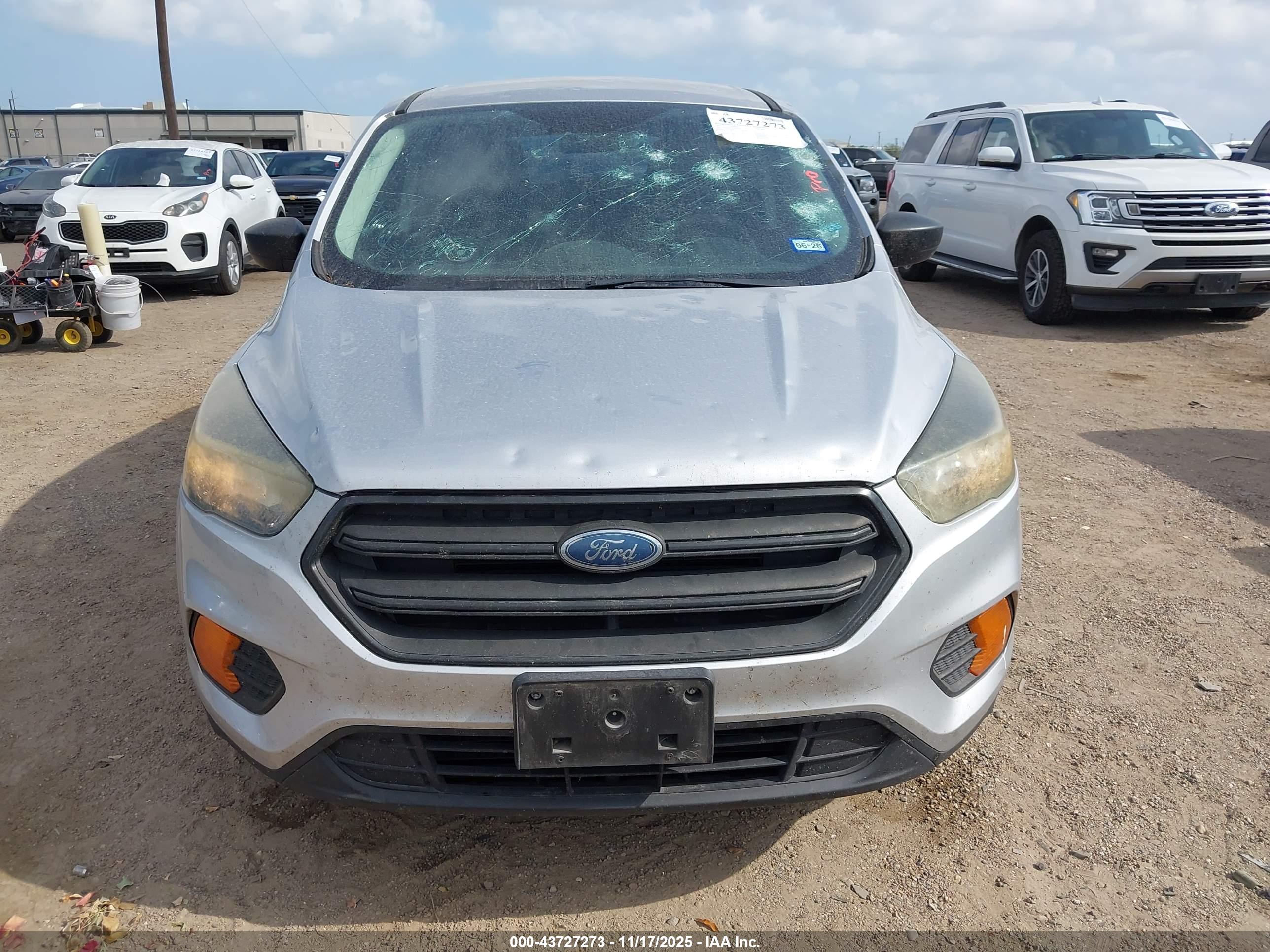 FORD ESCAPE image 6