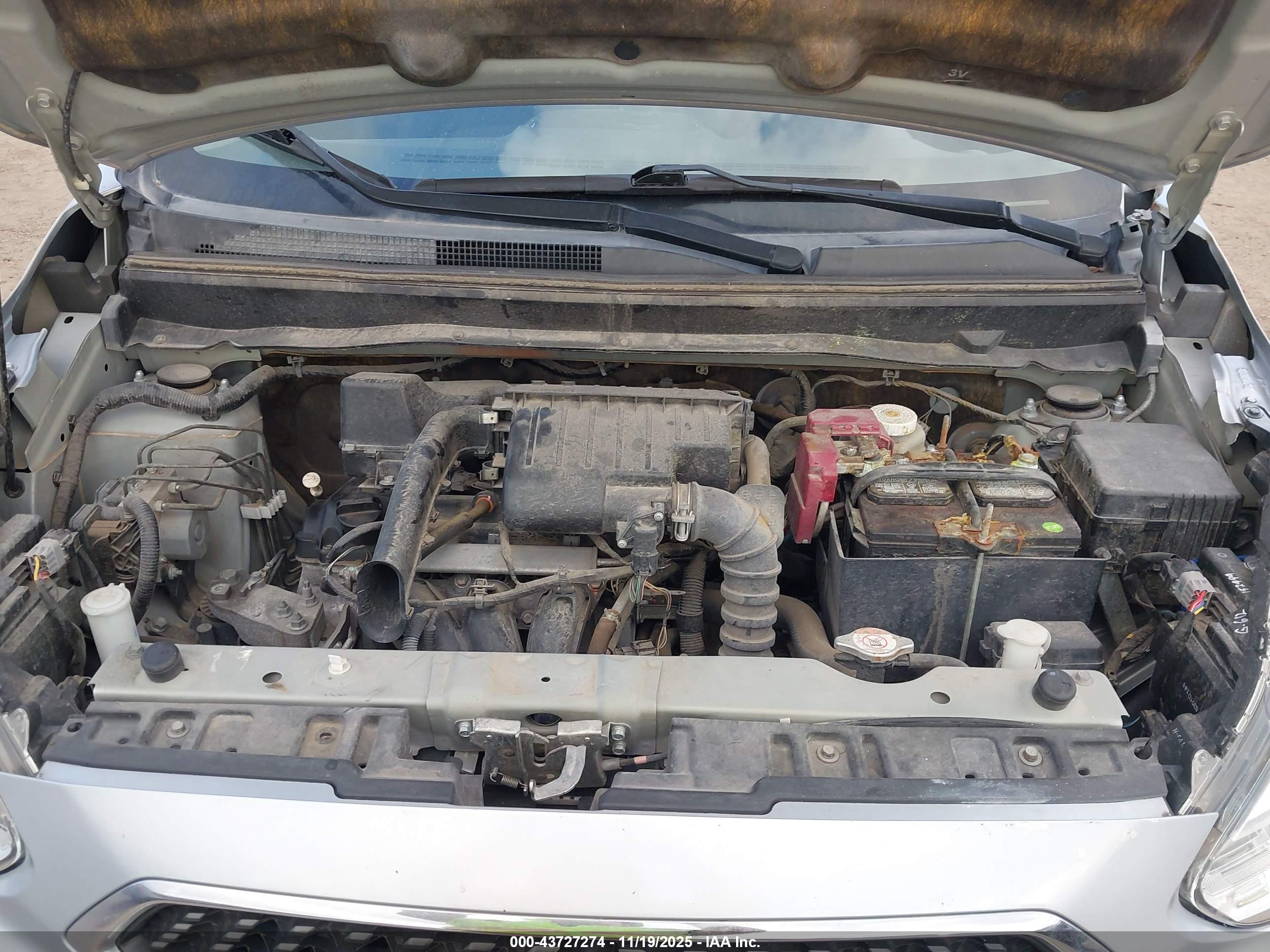 MITSUBISHI MIRAGE image 10