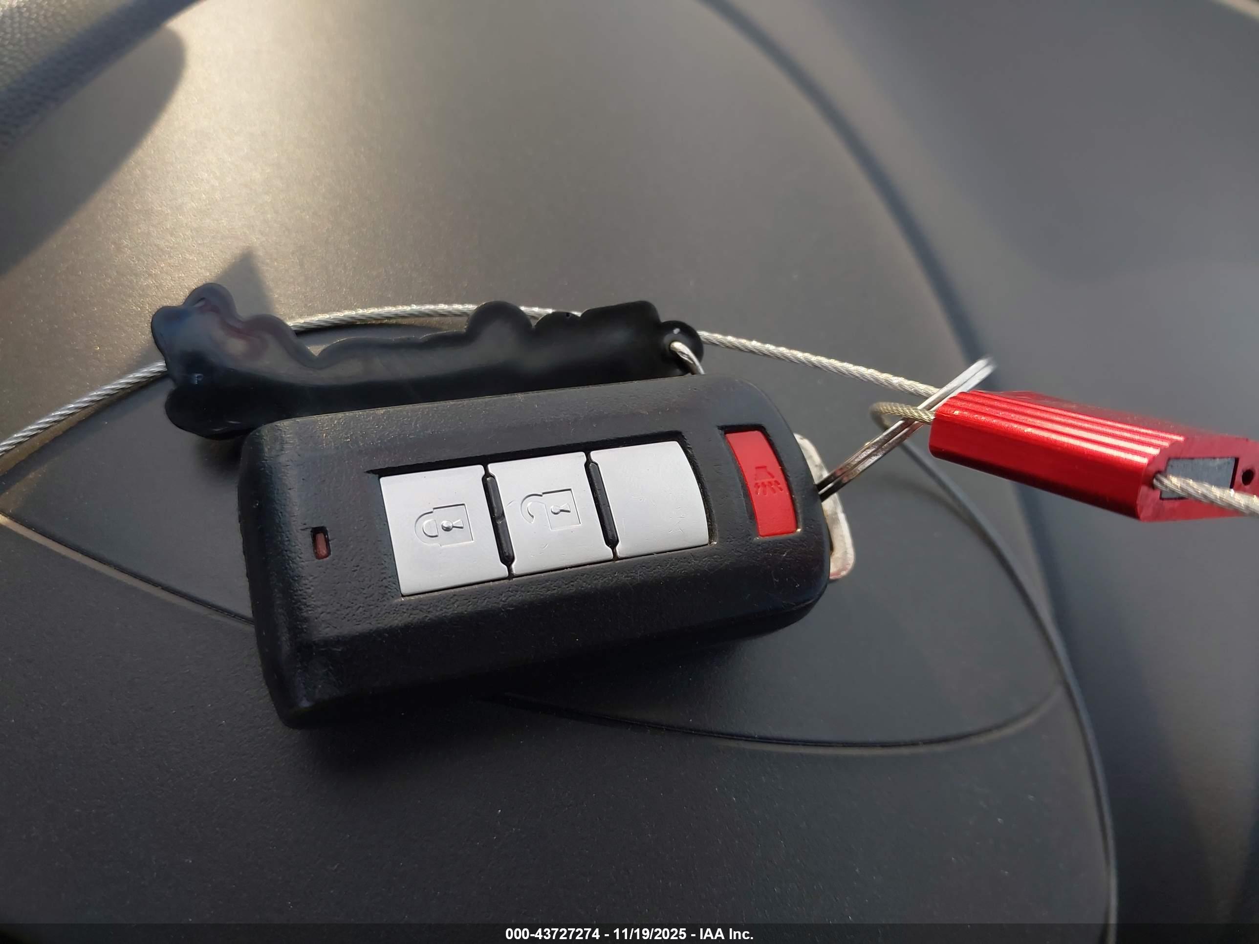 MITSUBISHI MIRAGE image 11