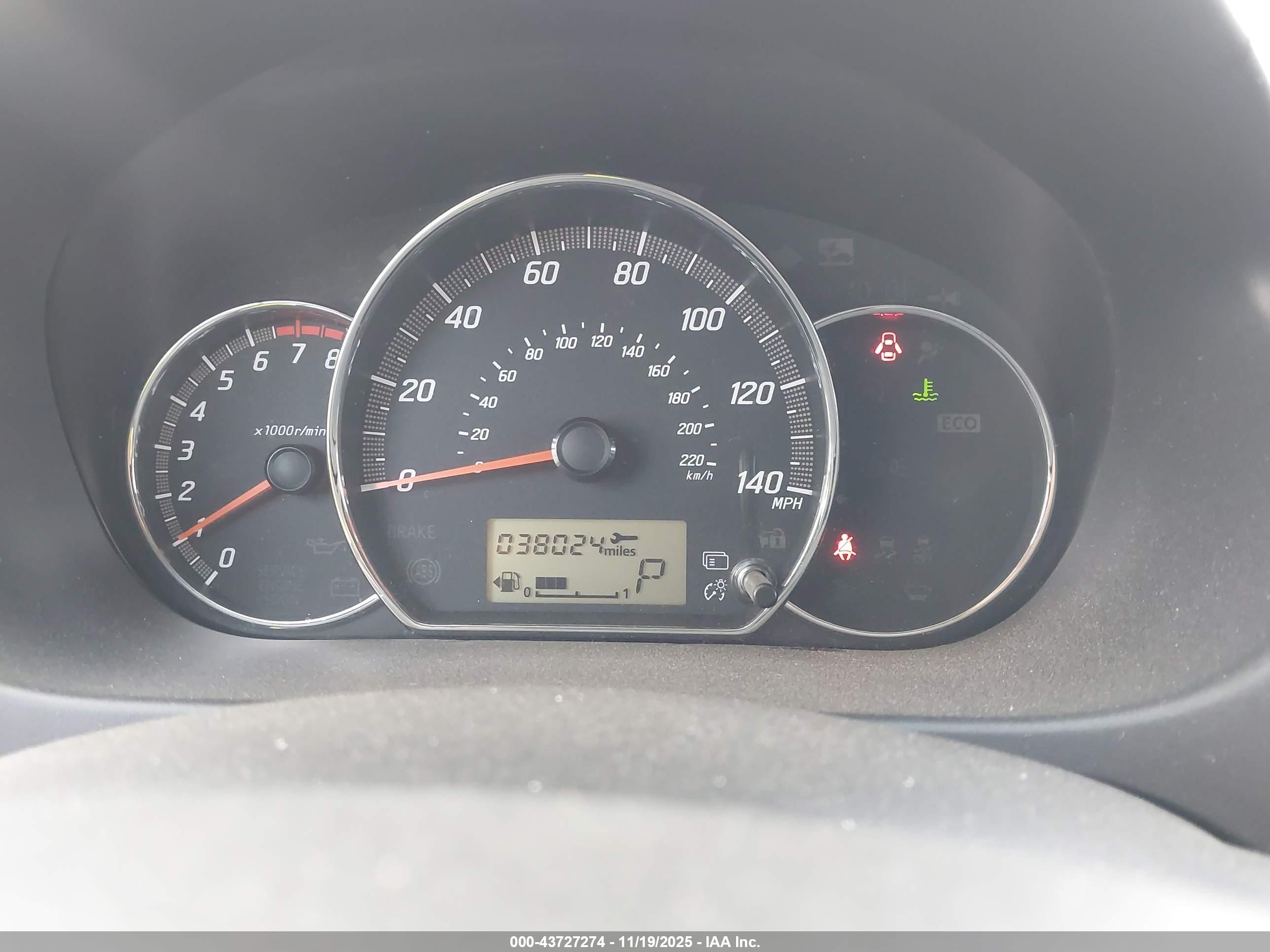 MITSUBISHI MIRAGE image 7