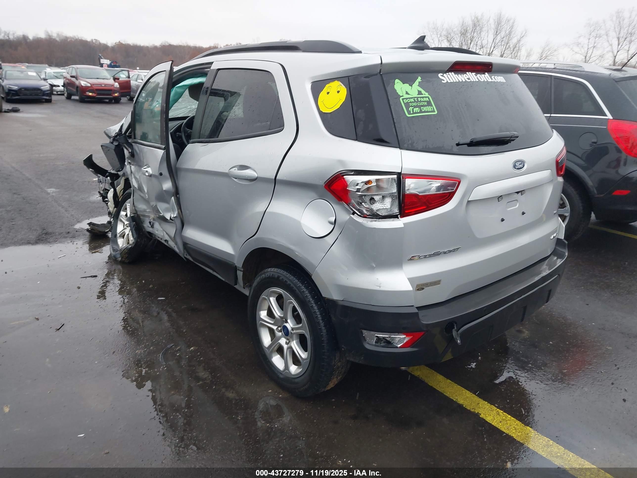 FORD ECOSPORT image 3
