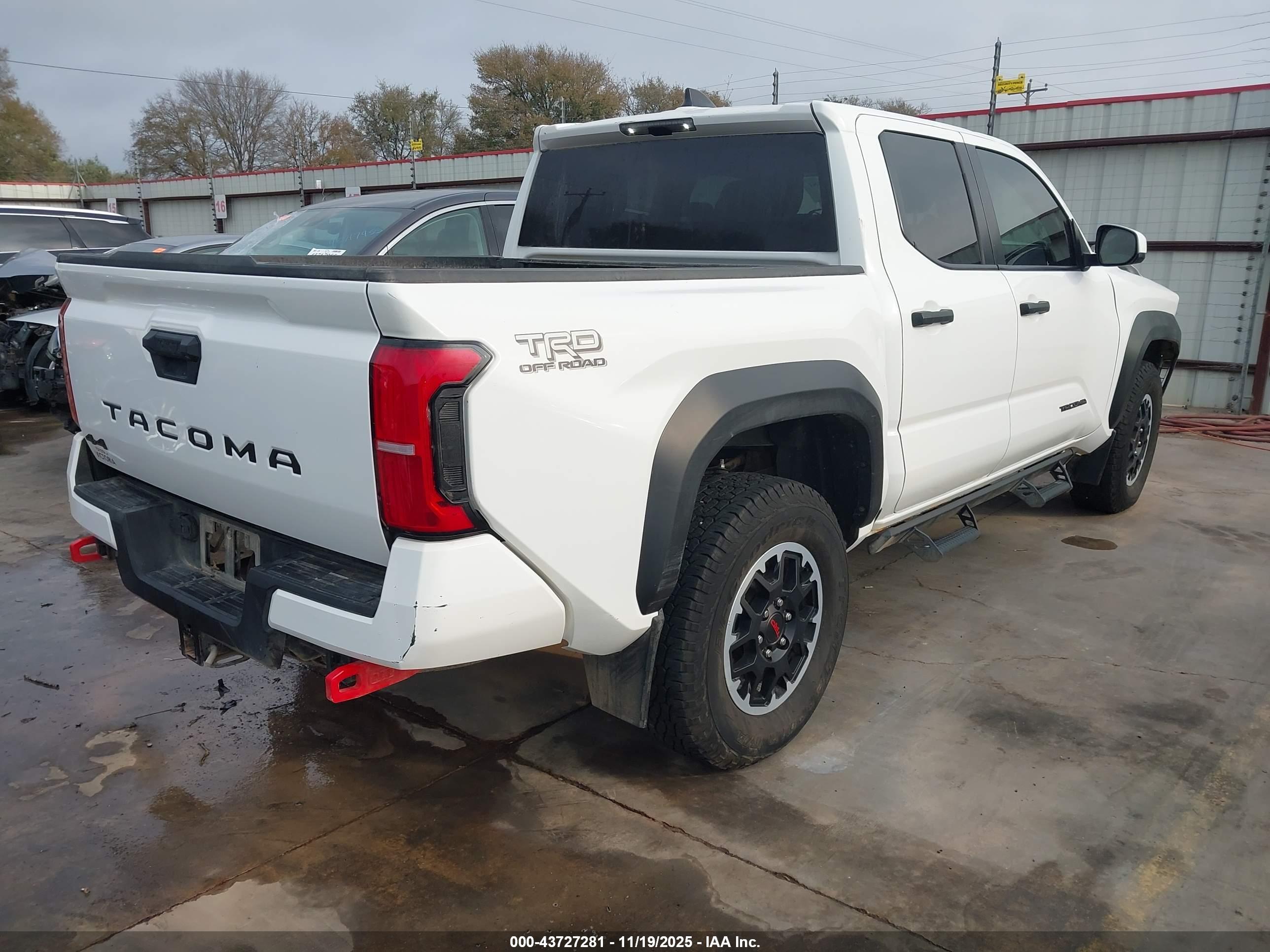 TOYOTA TACOMA image 4