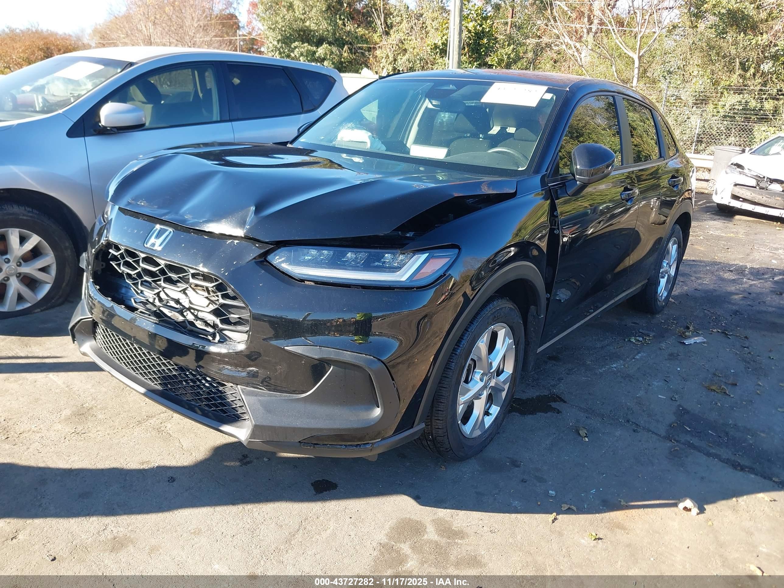 HONDA HR-V image 2