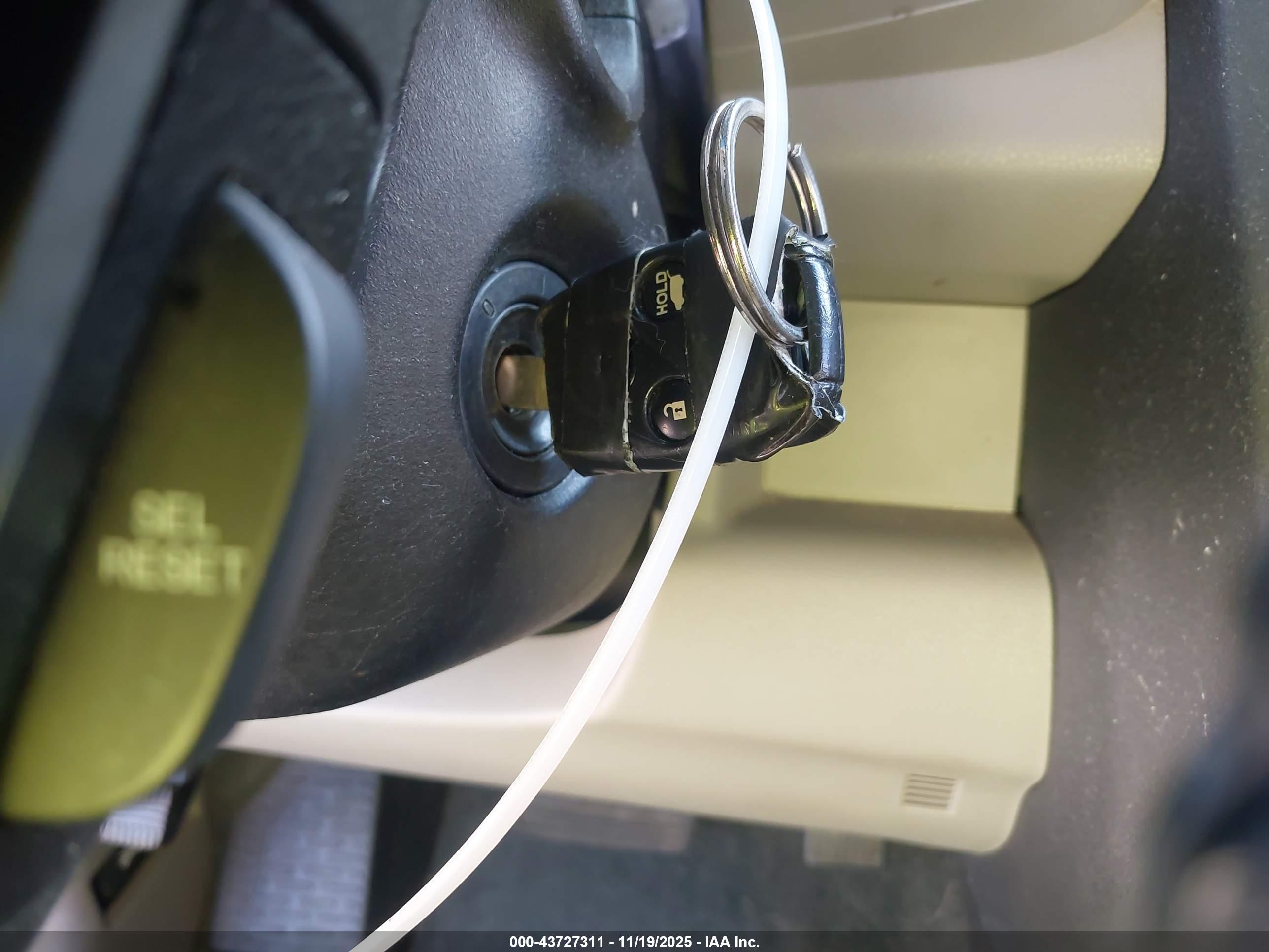 HONDA PILOT image 11
