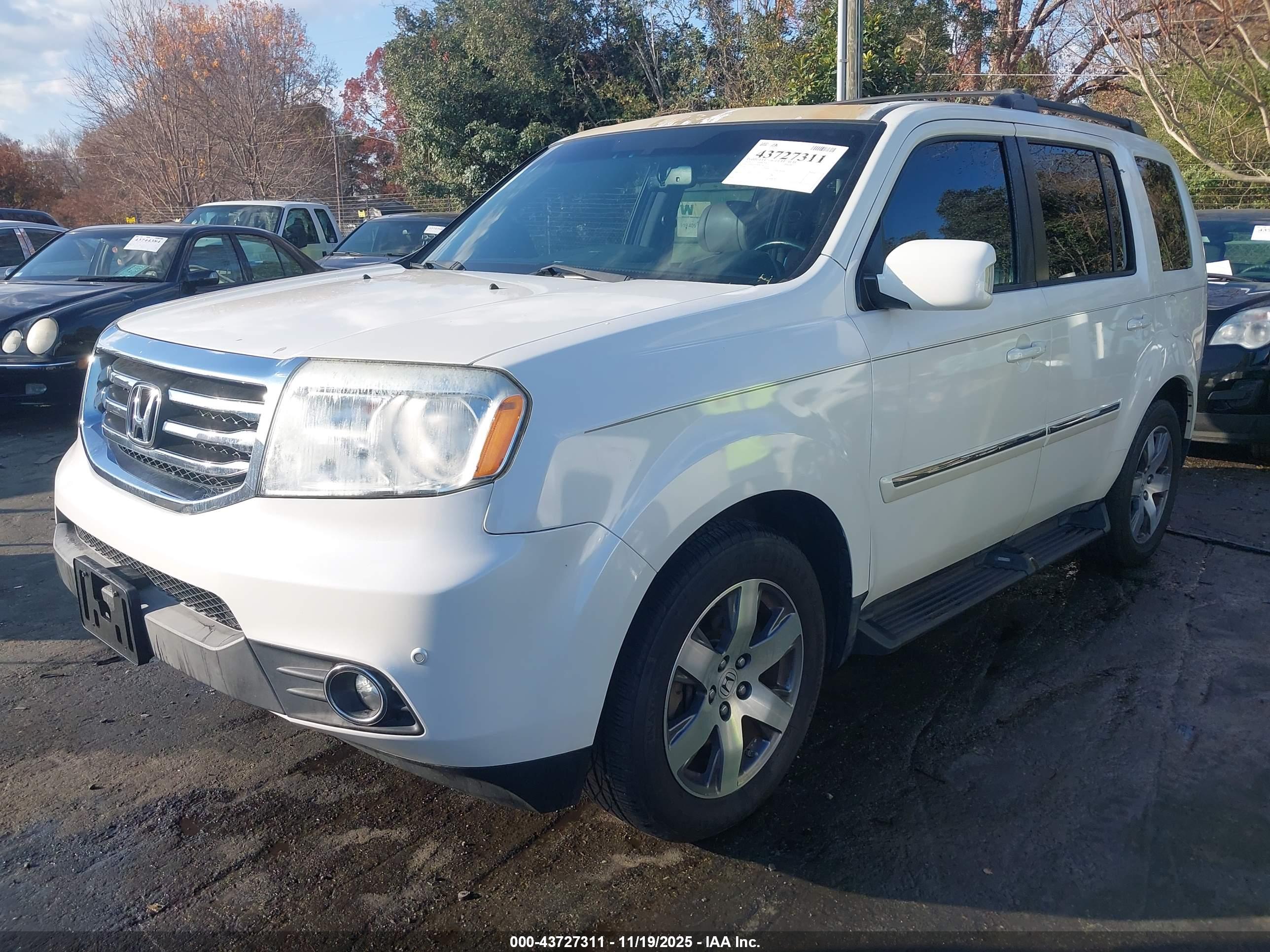 HONDA PILOT image 2