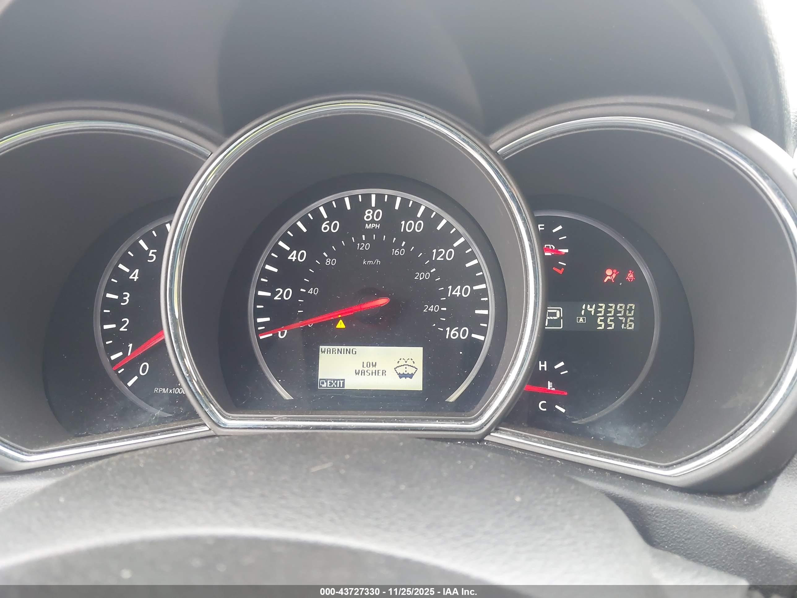 NISSAN MURANO image 7