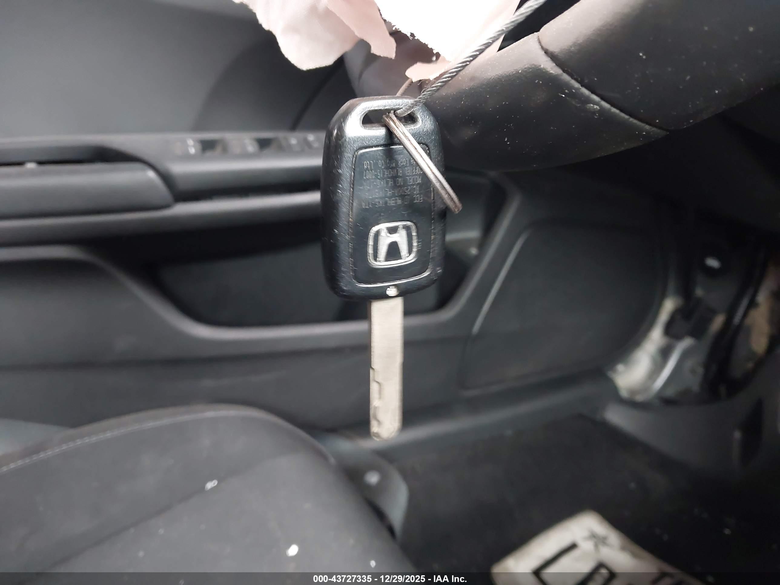 HONDA CIVIC image 11