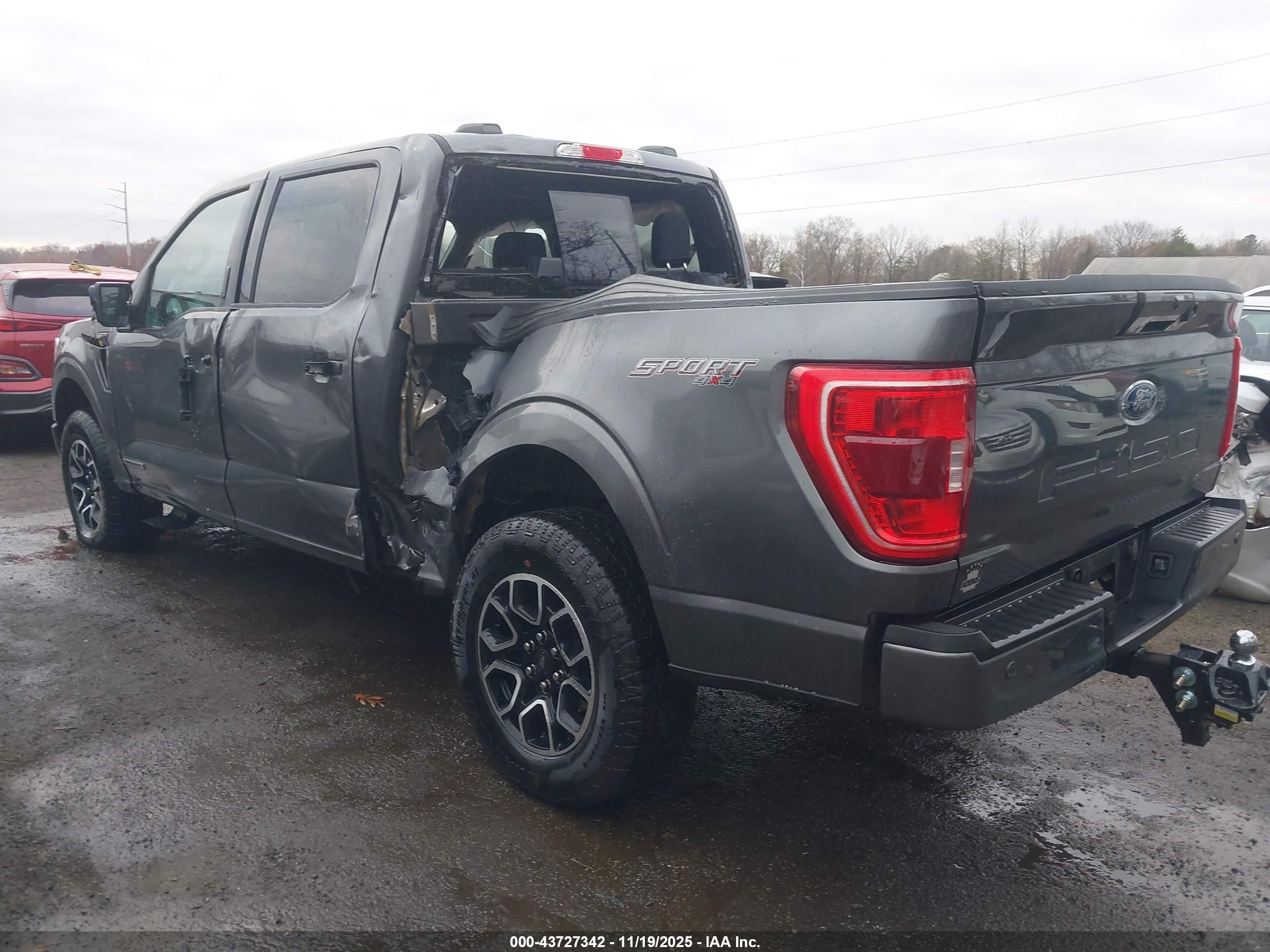 FORD F-150 image 3