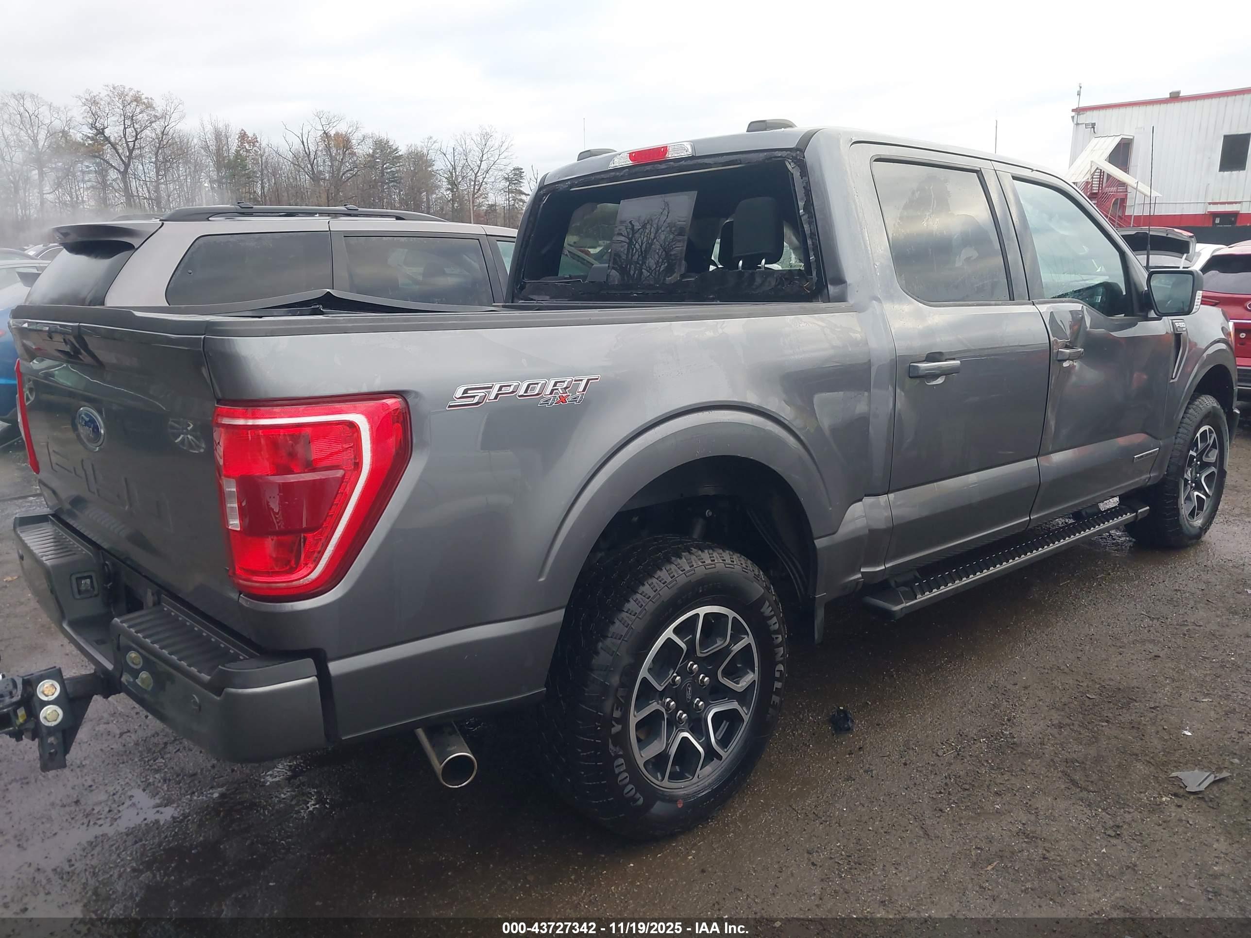 FORD F-150 image 4
