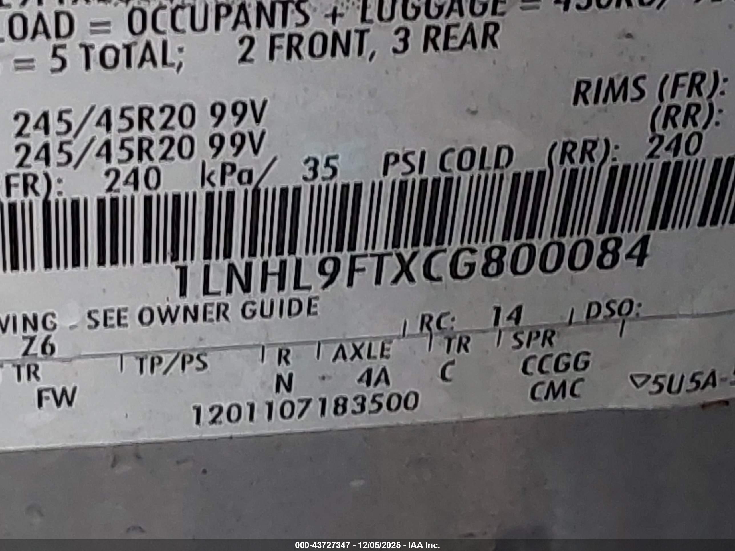 LINCOLN MKS image 9