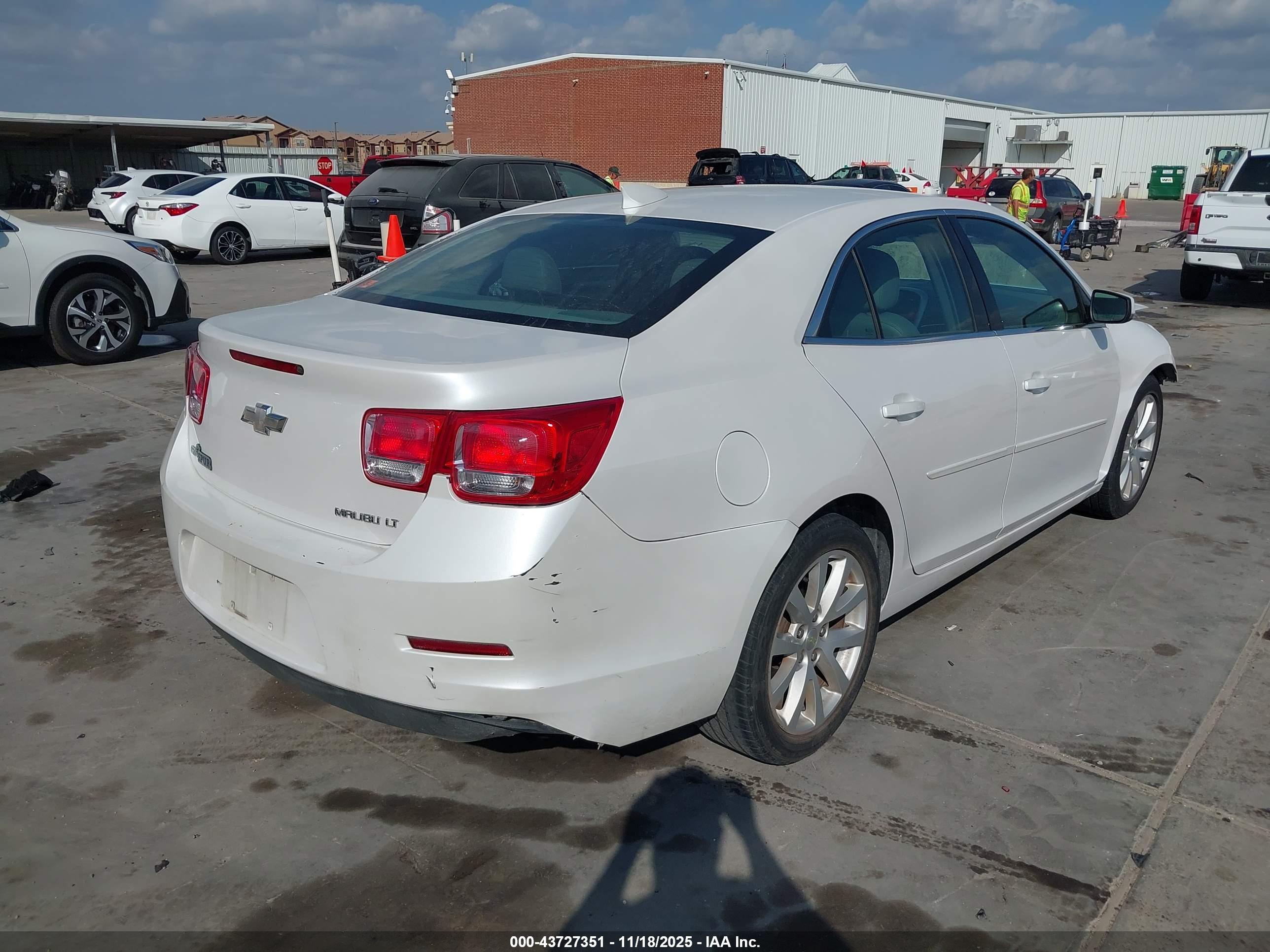 CHEVROLET MALIBU image 4