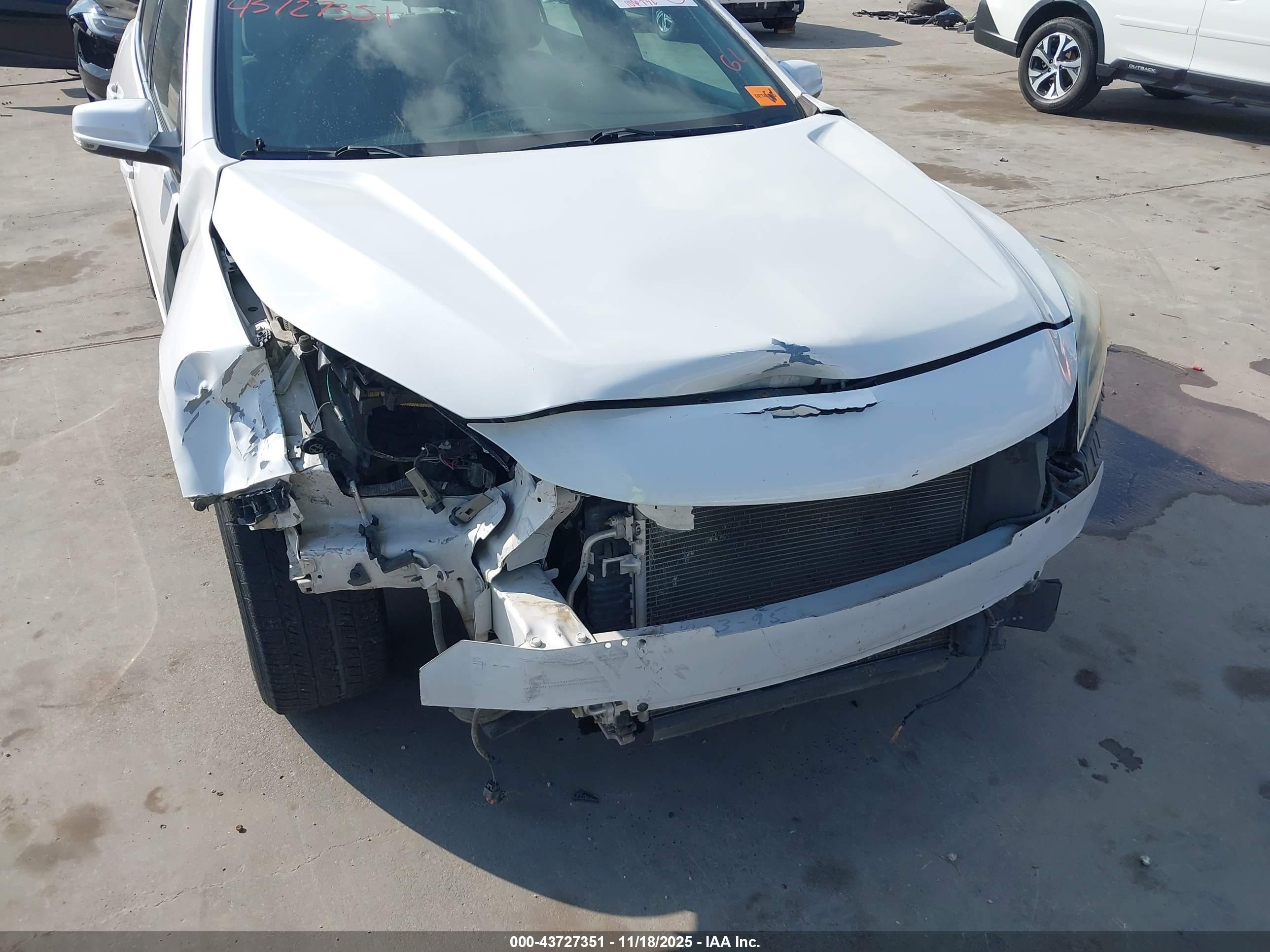 CHEVROLET MALIBU image 6