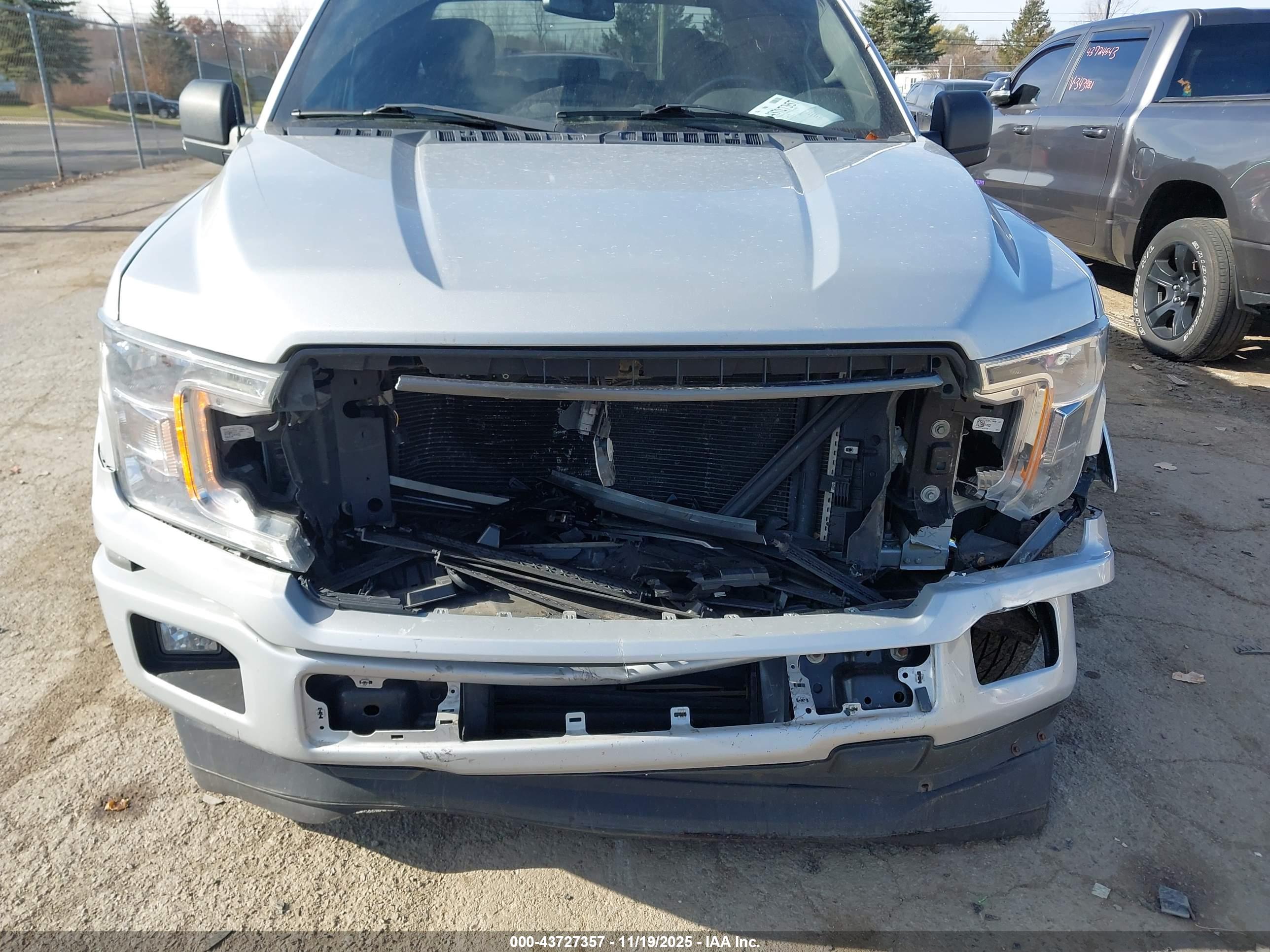 FORD F-150 image 6